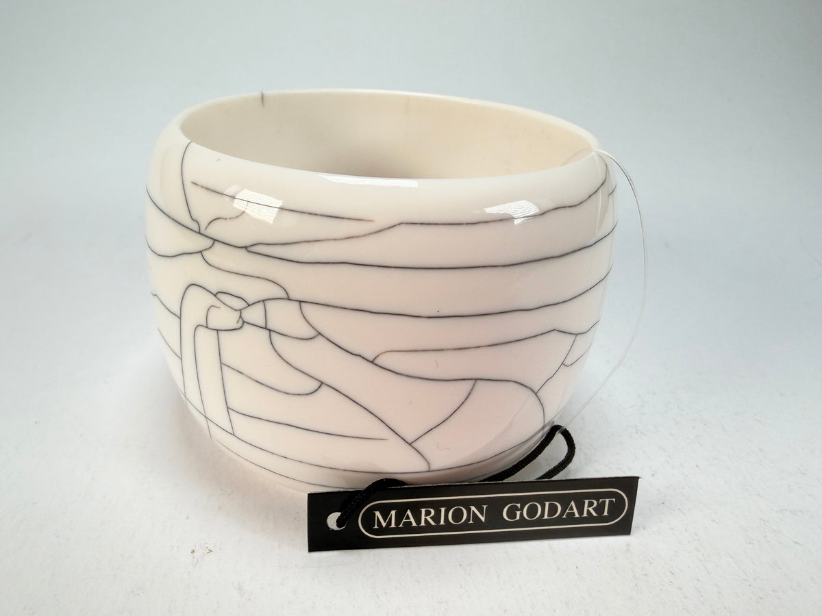 Marion Godart - Fragmental "Fissures" Cream Solid Round 5cm Bangle
