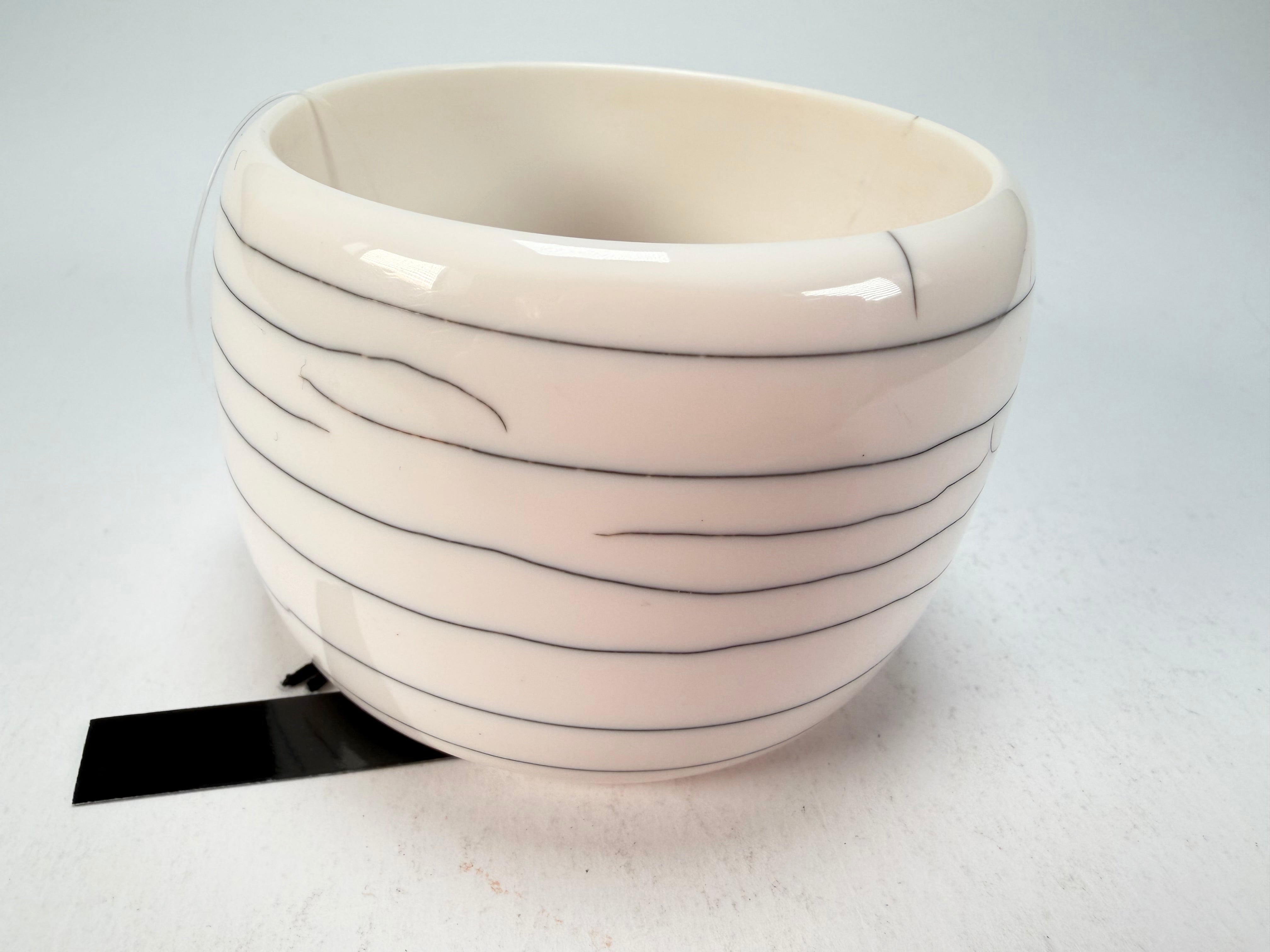 Marion Godart - Fragmental "Fissures" Cream Solid Round 5cm Bangle