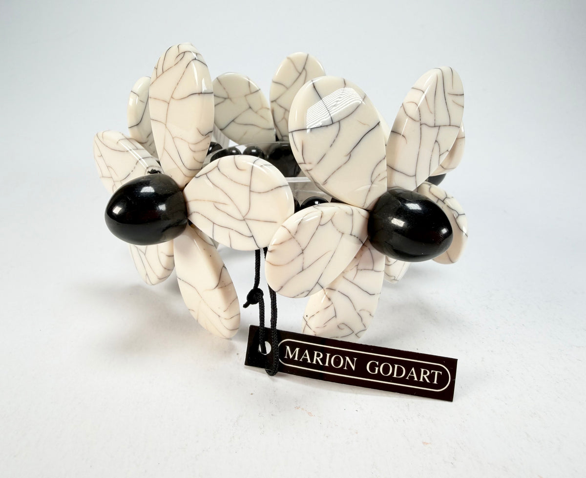 Marion Godart - Floral "Grand Pétale x Fragmental" Cream Flower Elasticated Resin Bracelet