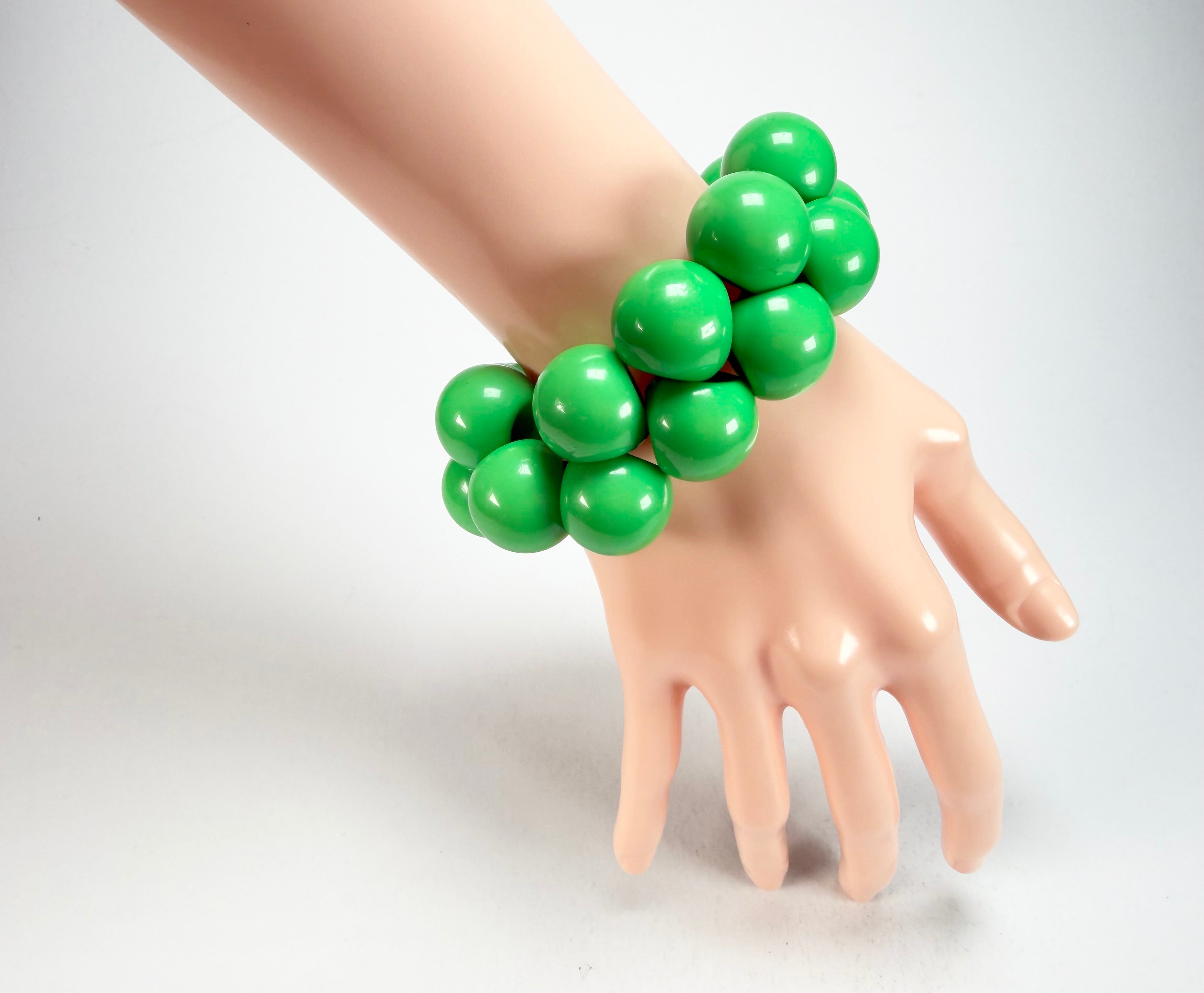 Marion Godart - Grapes "Poignée" Bright Green Large Cluster Elasticated Resin Bracelet