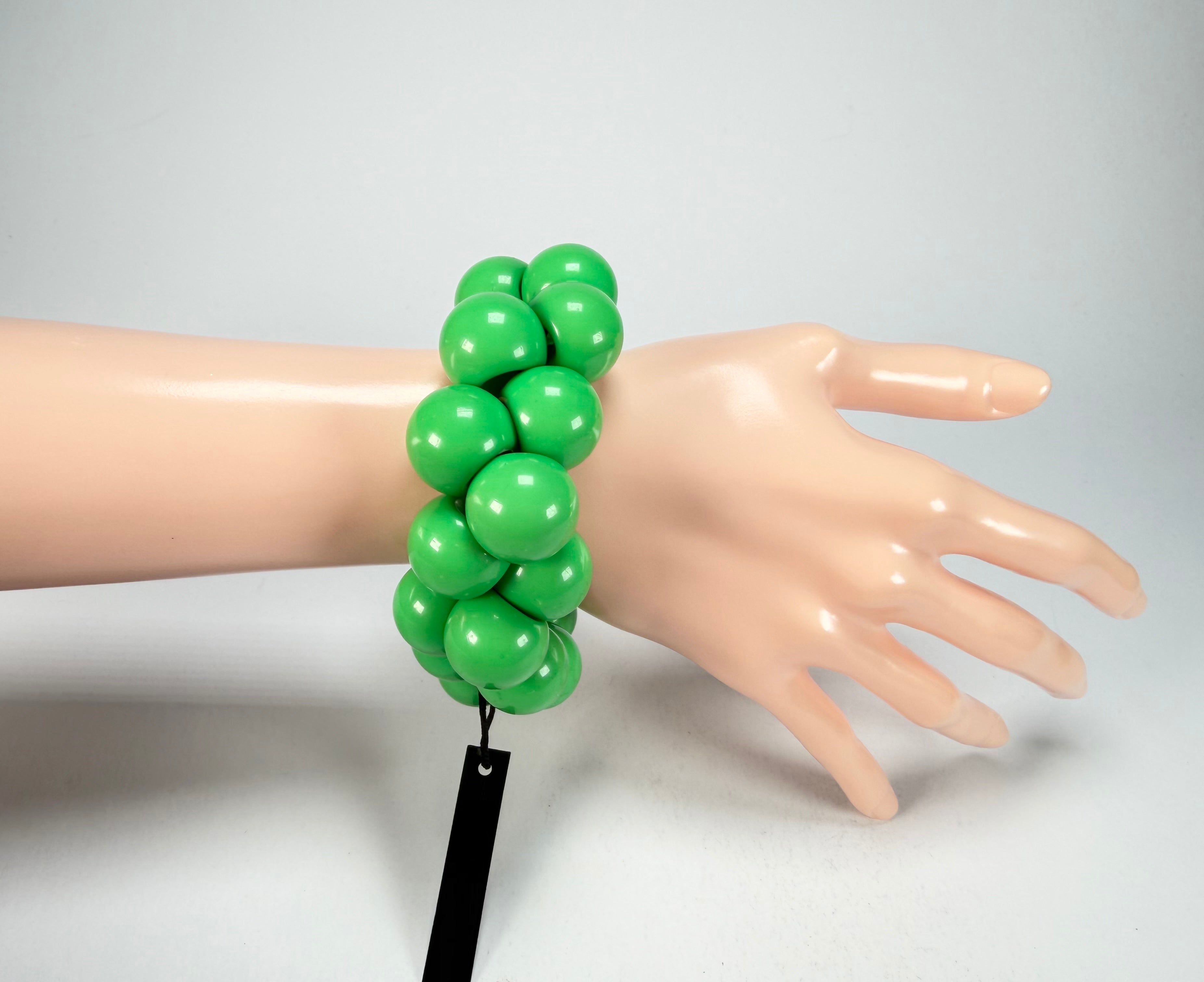 Marion Godart - Grapes "Poignée" Bright Green Large Cluster Elasticated Resin Bracelet
