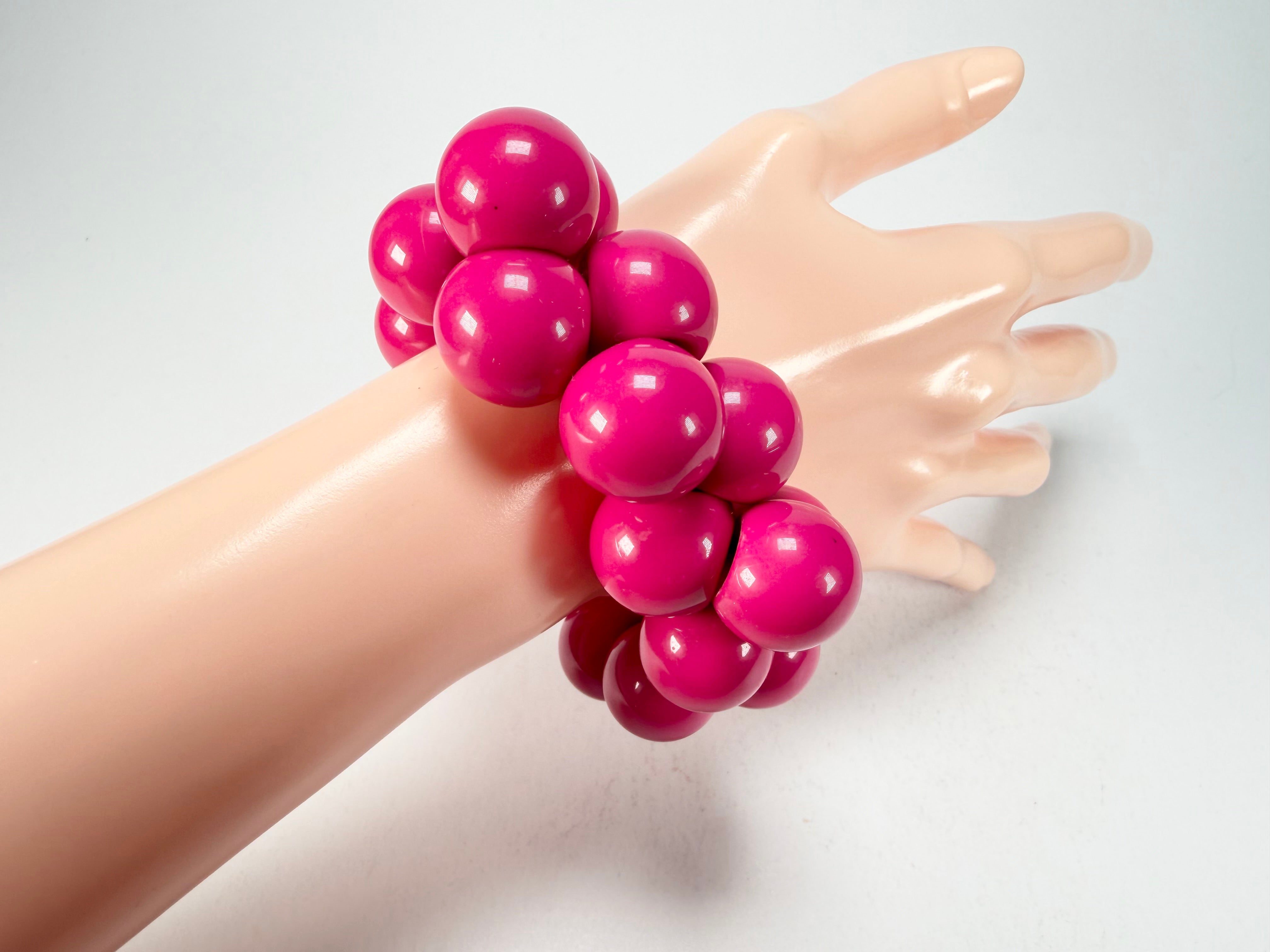 Marion Godart - Grapes "Poignée" Hot Pink Large Cluster Elasticated Resin Bracelet