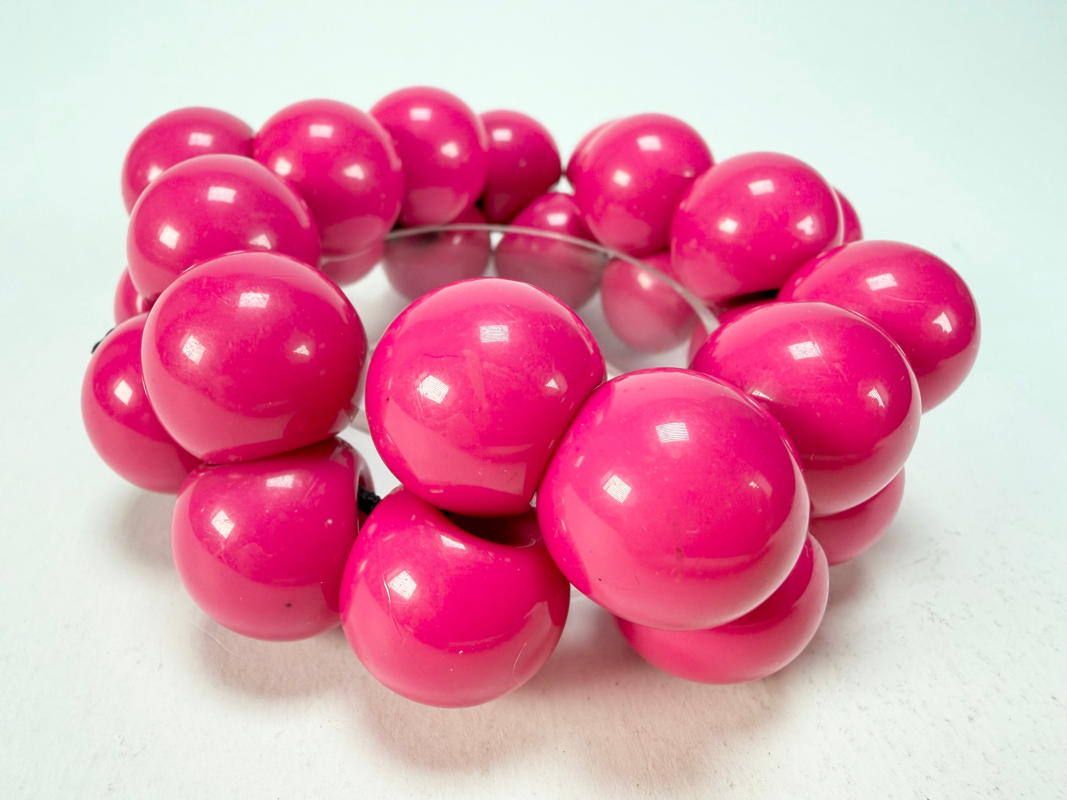 Marion Godart - Grapes "Poignée" Hot Pink Large Cluster Elasticated Resin Bracelet