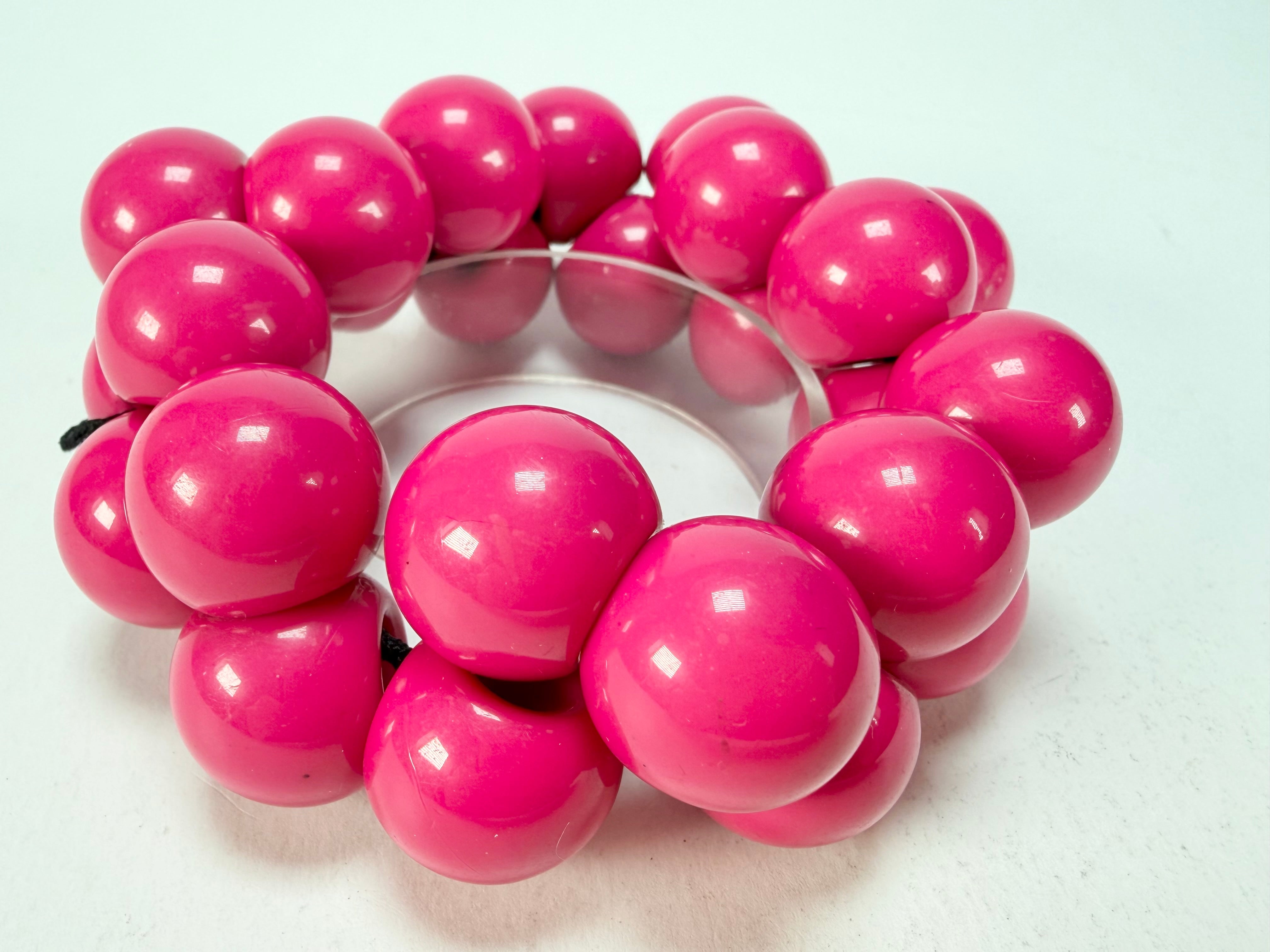 Marion Godart - Grapes "Poignée" Hot Pink Large Cluster Elasticated Resin Bracelet