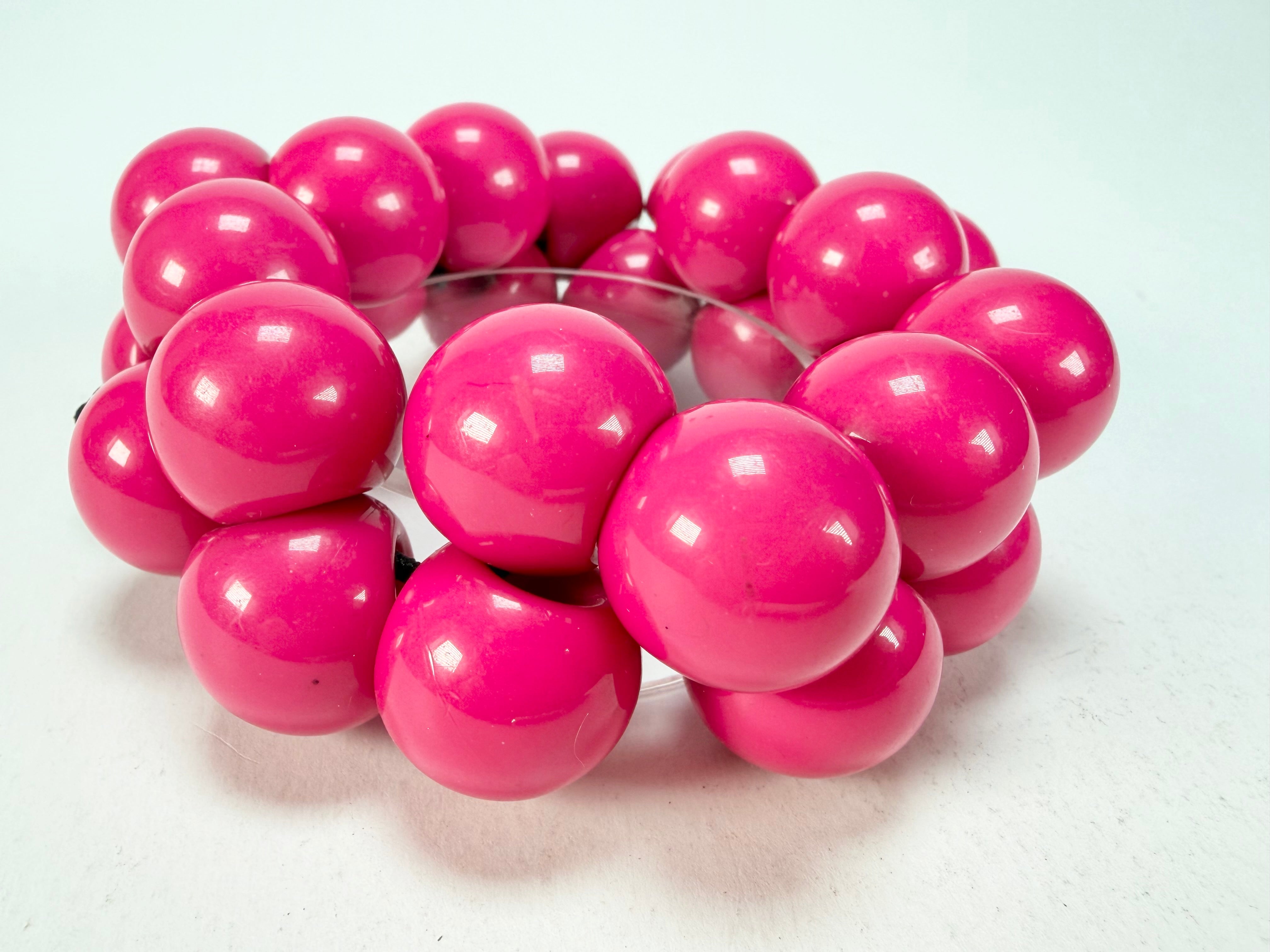 Marion Godart - Grapes "Poignée" Hot Pink Large Cluster Elasticated Resin Bracelet