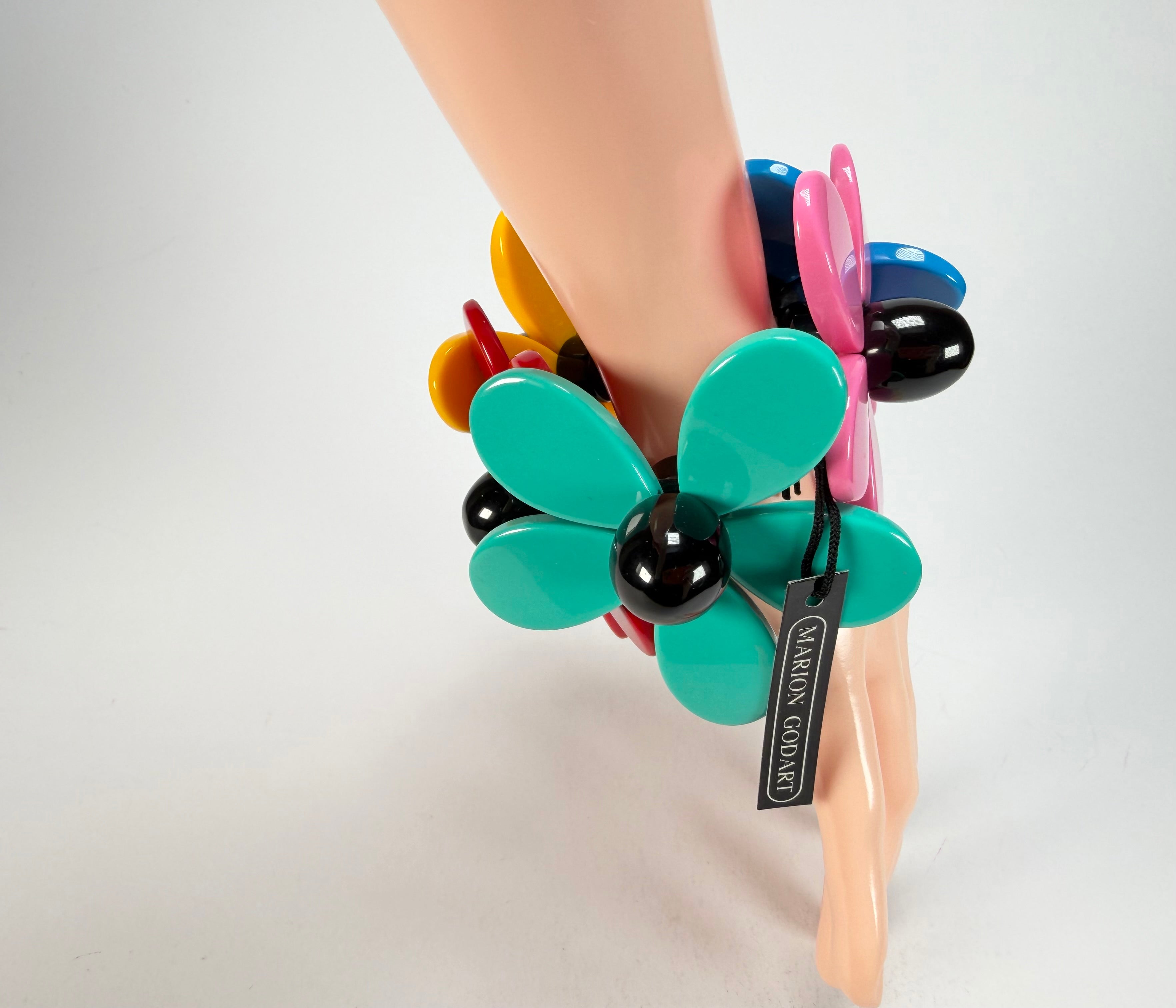 Marion Godart - Floral "Grand Pétale" Multi-Colour Flower Elasticated Resin Bracelet