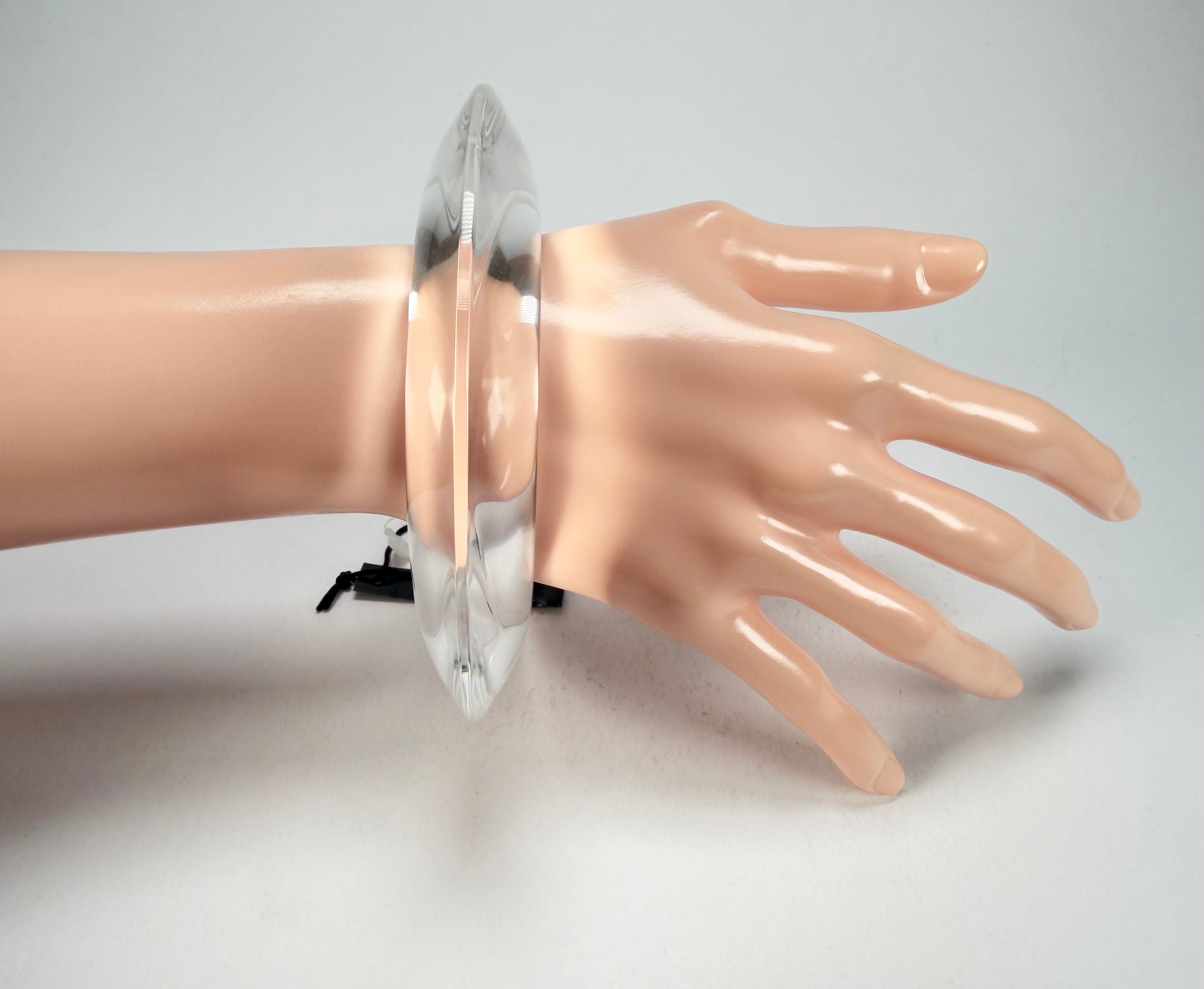 Marion Godart - Perspextive "Anneaux Planétaires" Cristal Solid Round Bangle