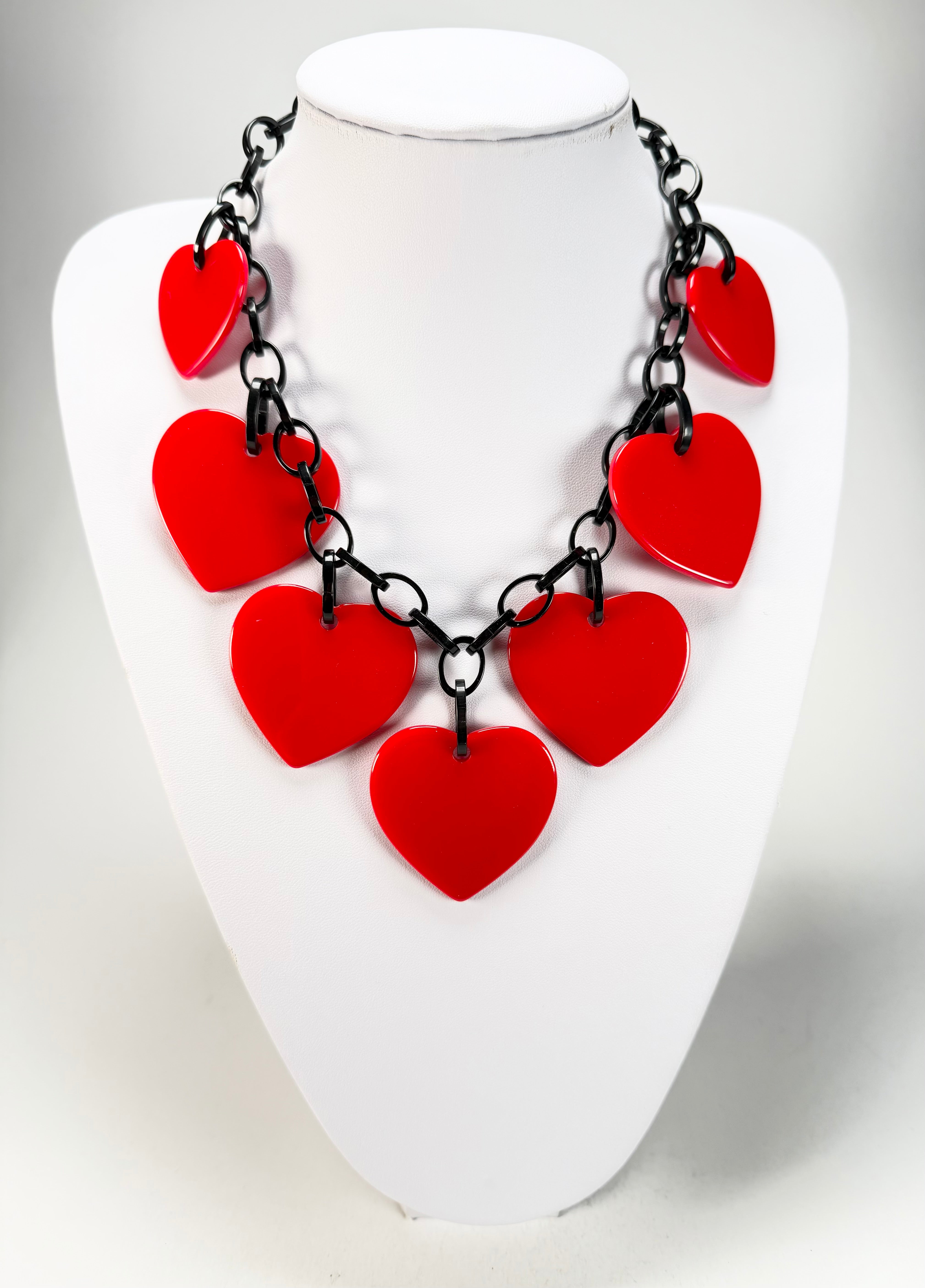 Marion Godart - BSX "Morceaux De Cœur" Red Resin Necklace