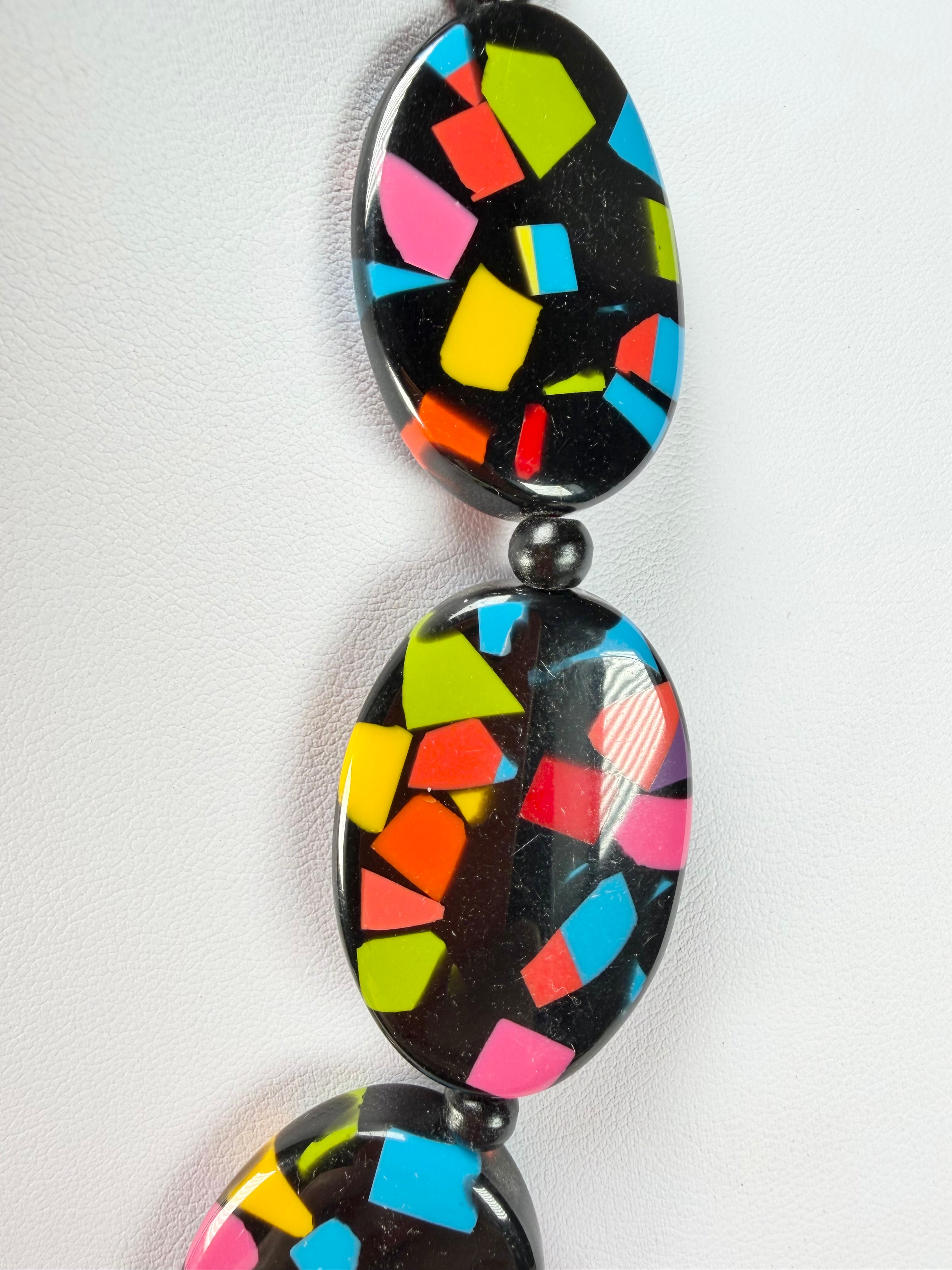 Marion Godart - Confetti "Forme Ovale" Art-Deco Mix Resin Necklace