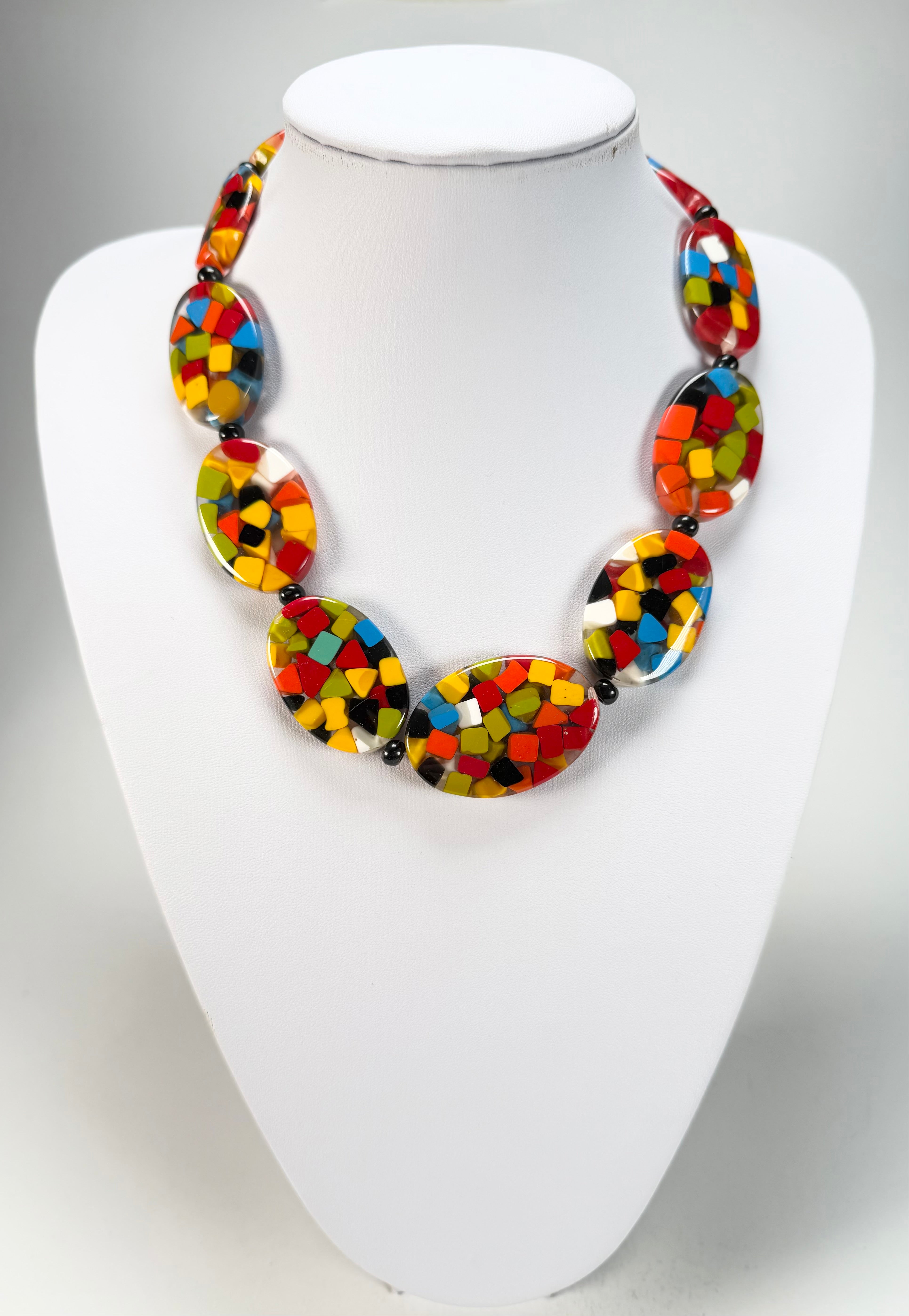 Marion Godart - Confetti "Forme Ovale" Black + Summer Mix Resin Necklace