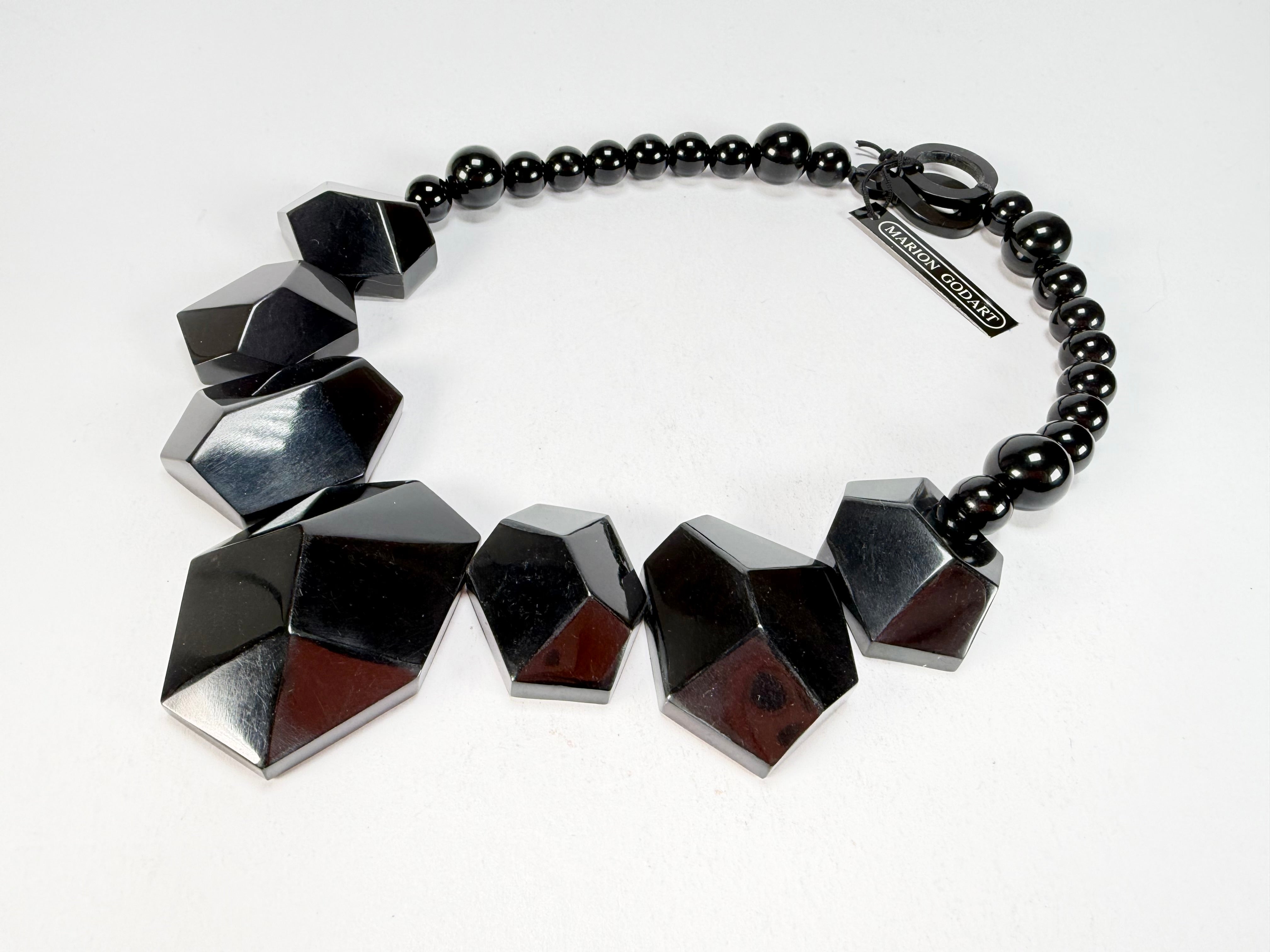 Marion Godart - Fragmental "Formation Rocheuse" Black Resin Necklace