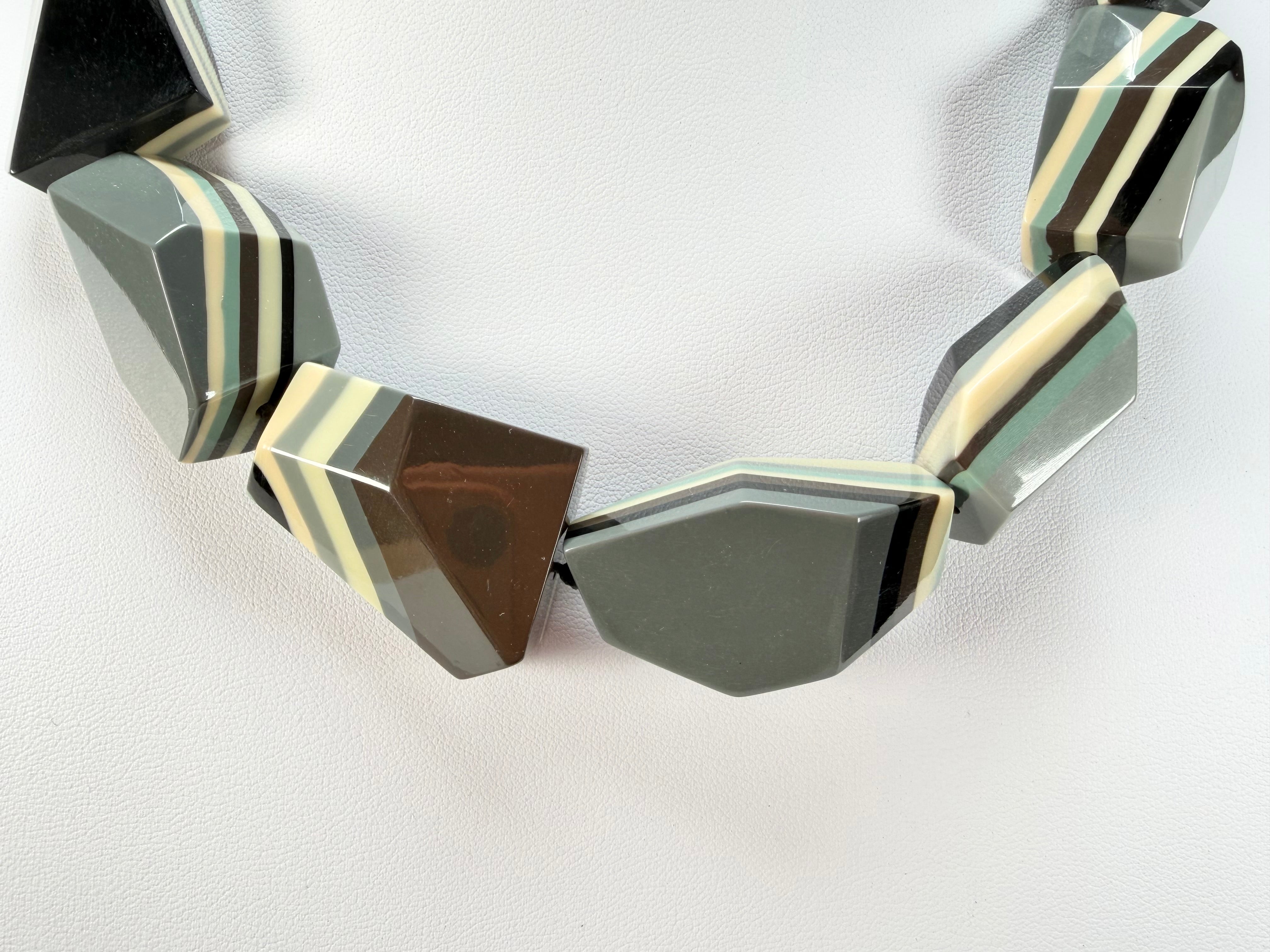 Marion Godart - Fragmental "Bord Dentelé" Neutral Mix Resin Necklace