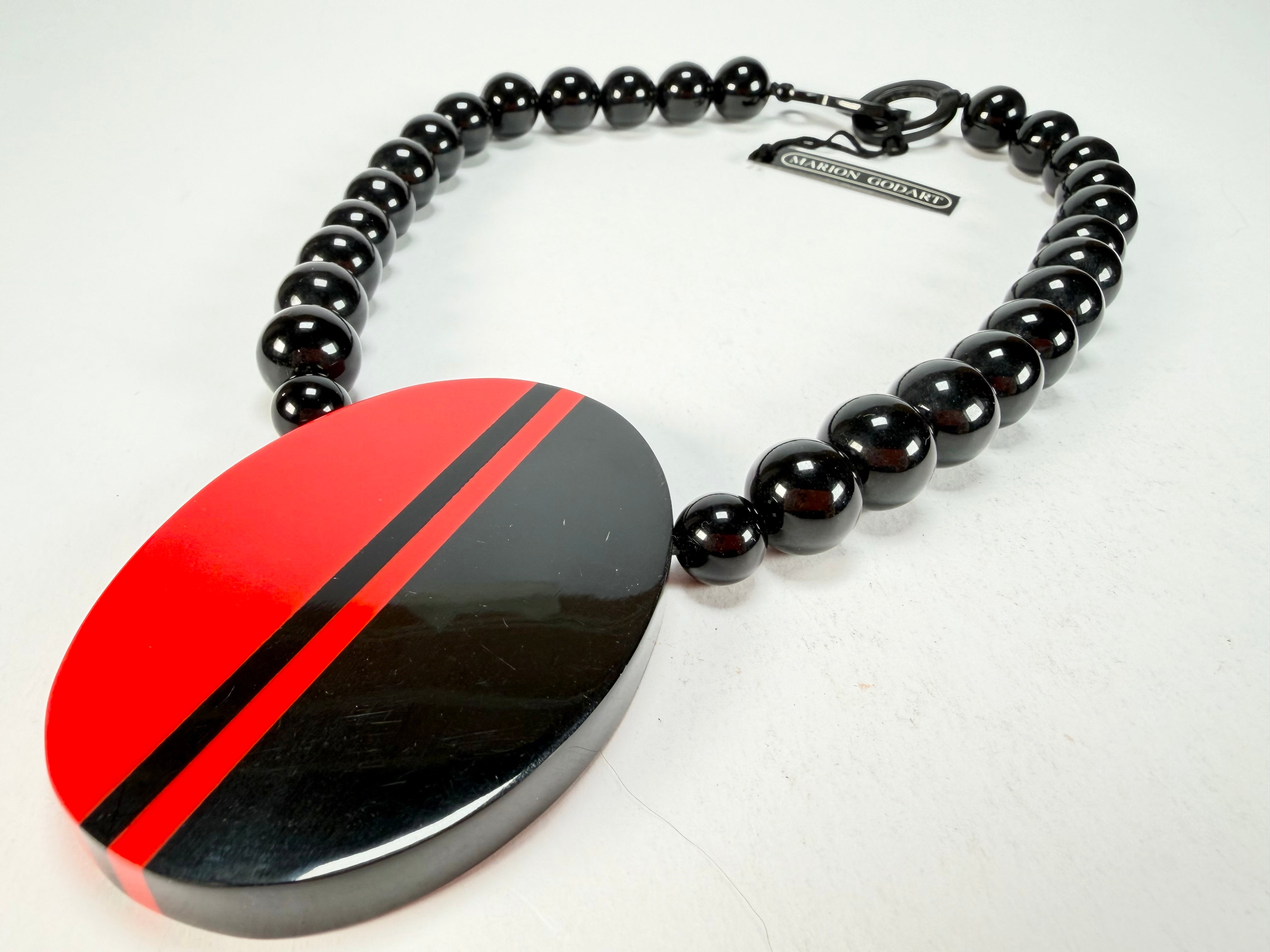 Marion Godart - Monochrome "Lumière Contre Ténèbres" Large Pendant Resin Necklace