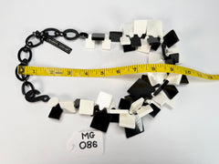 Marion Godart - Monochrome "Draps Tombés" Black & White Resin Necklace