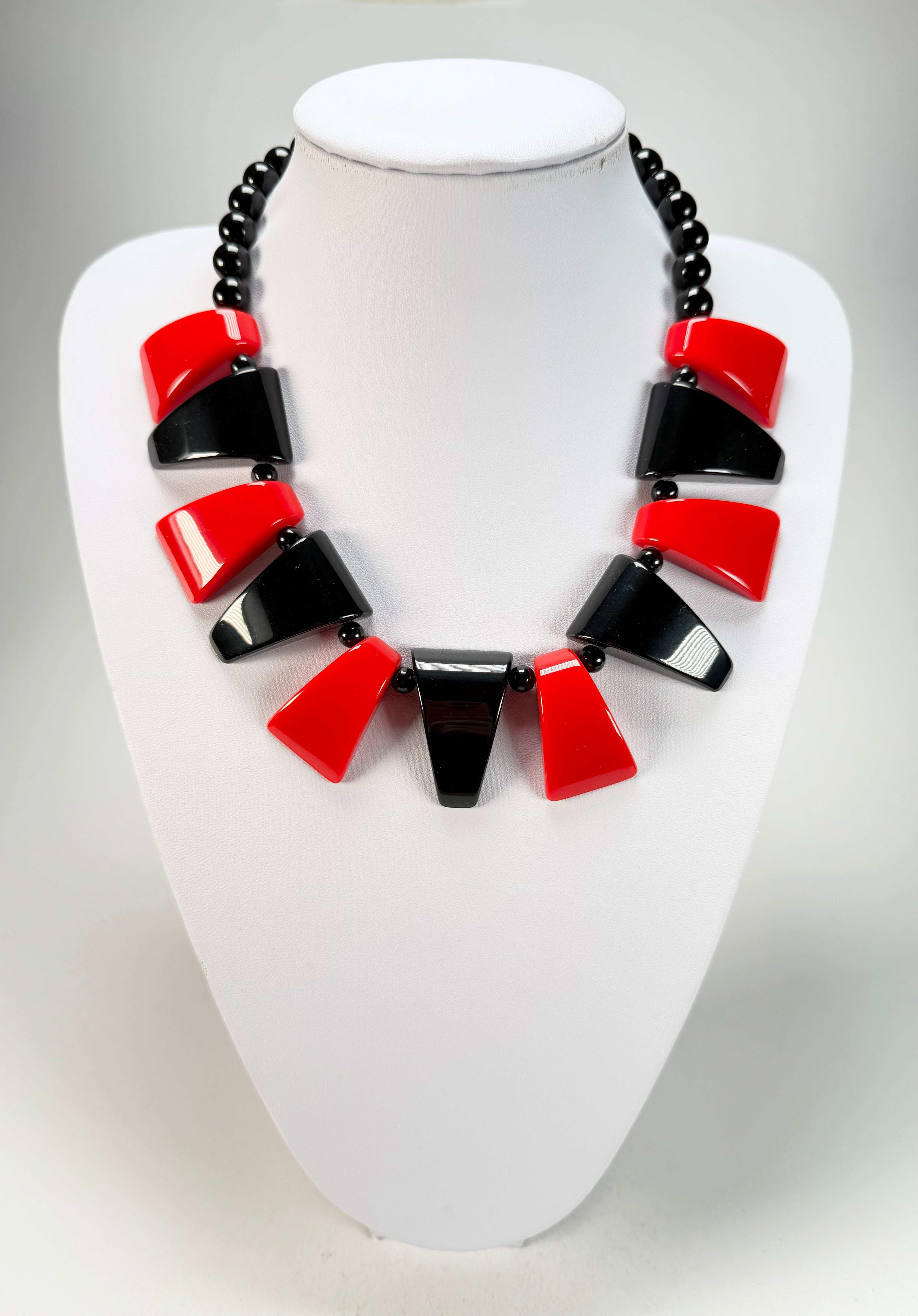 Marion Godart - BSX "Morceaux De Drapeau" Red & Black Resin Necklace