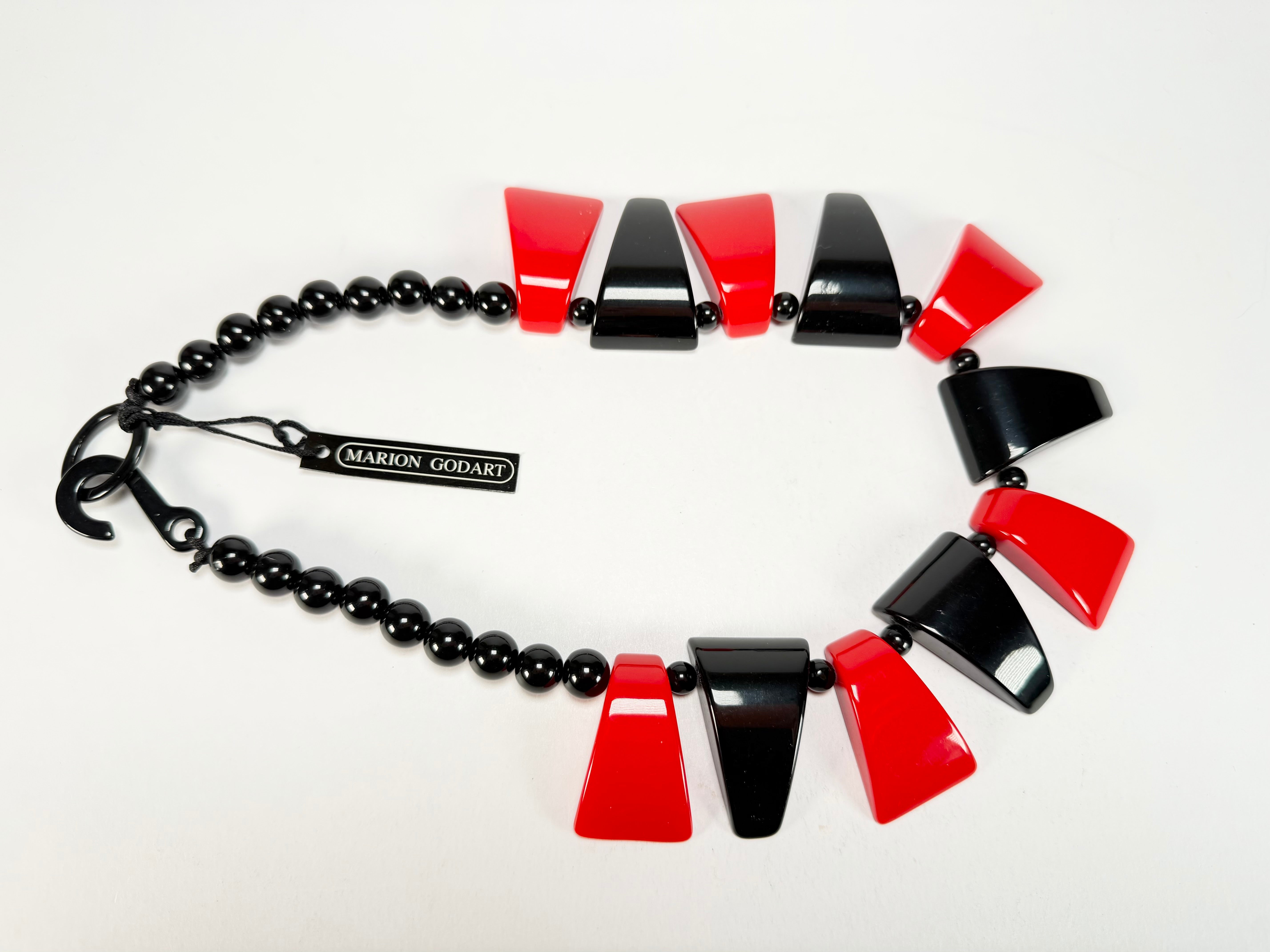 Marion Godart - BSX "Morceaux De Drapeau" Red & Black Resin Necklace