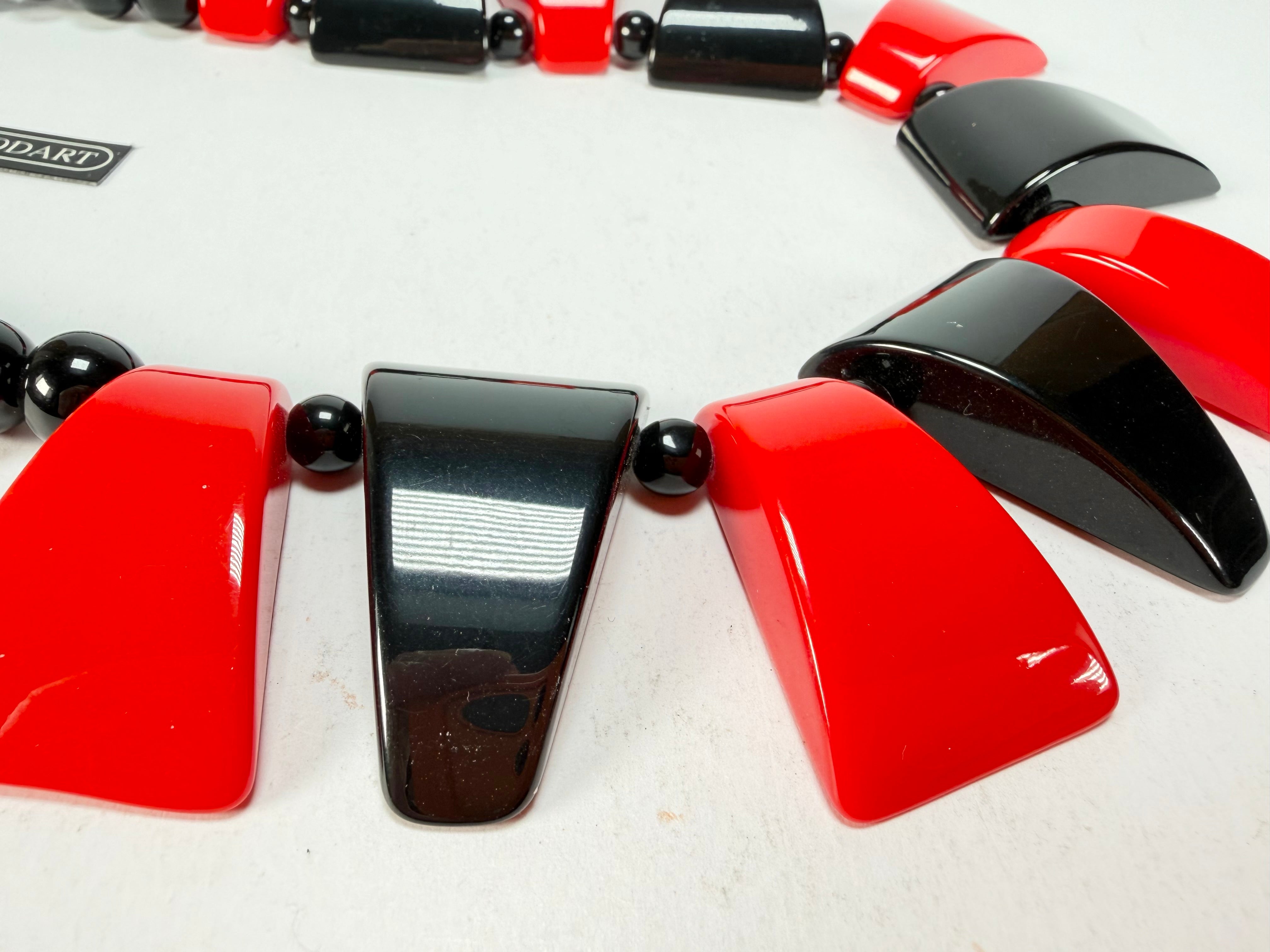 Marion Godart - BSX "Morceaux De Drapeau" Red & Black Resin Necklace