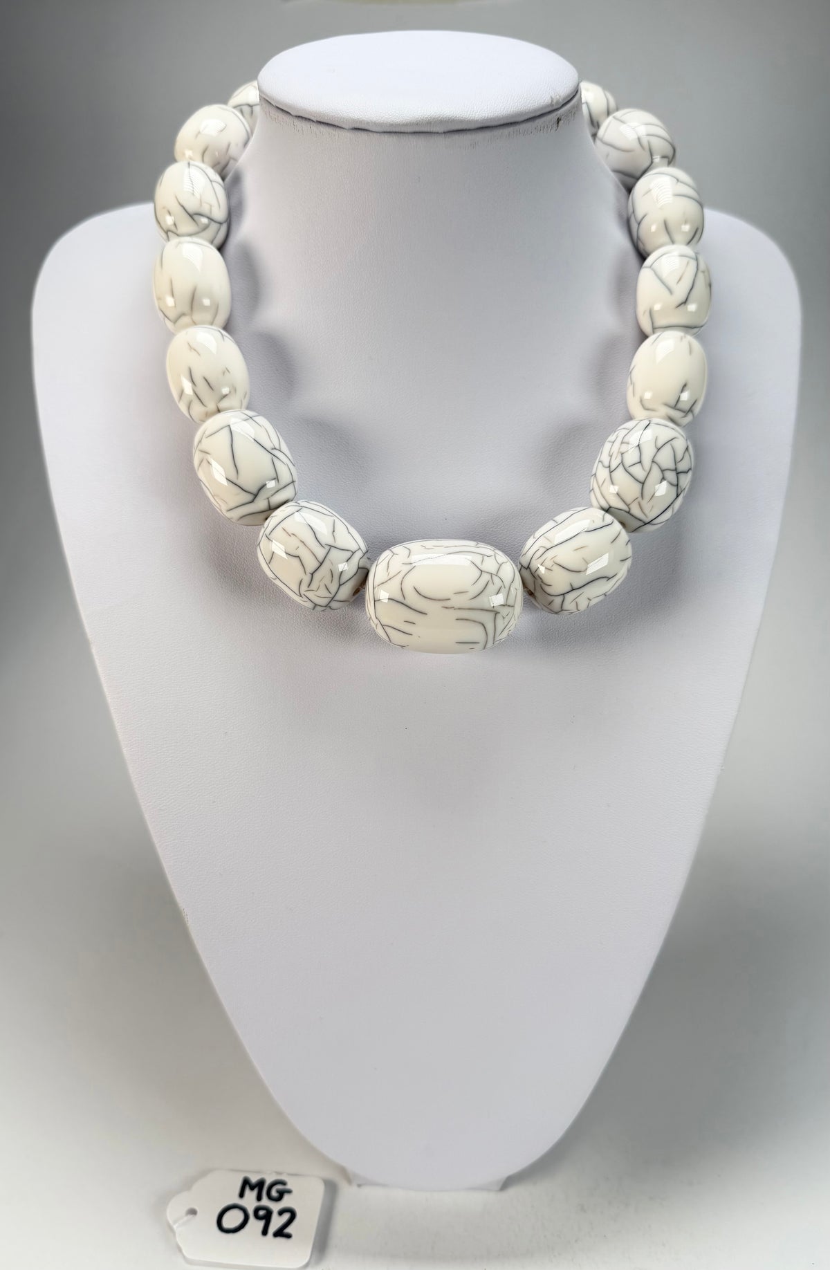 Marion Godart - Fragmental "Tonneau Roulant" Cream Resin Necklace