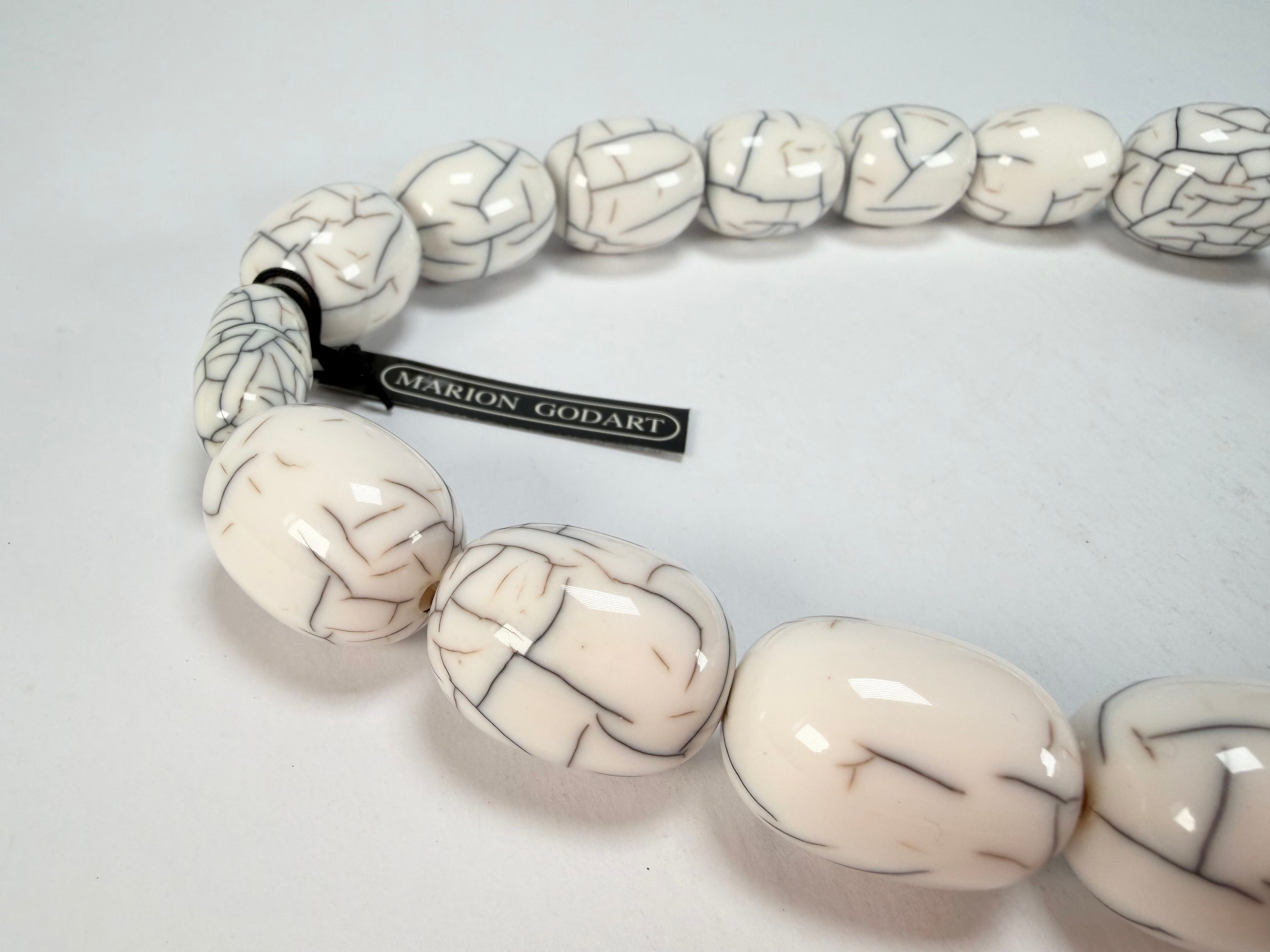 Marion Godart - Fragmental "Tonneau Roulant" Cream Resin Necklace