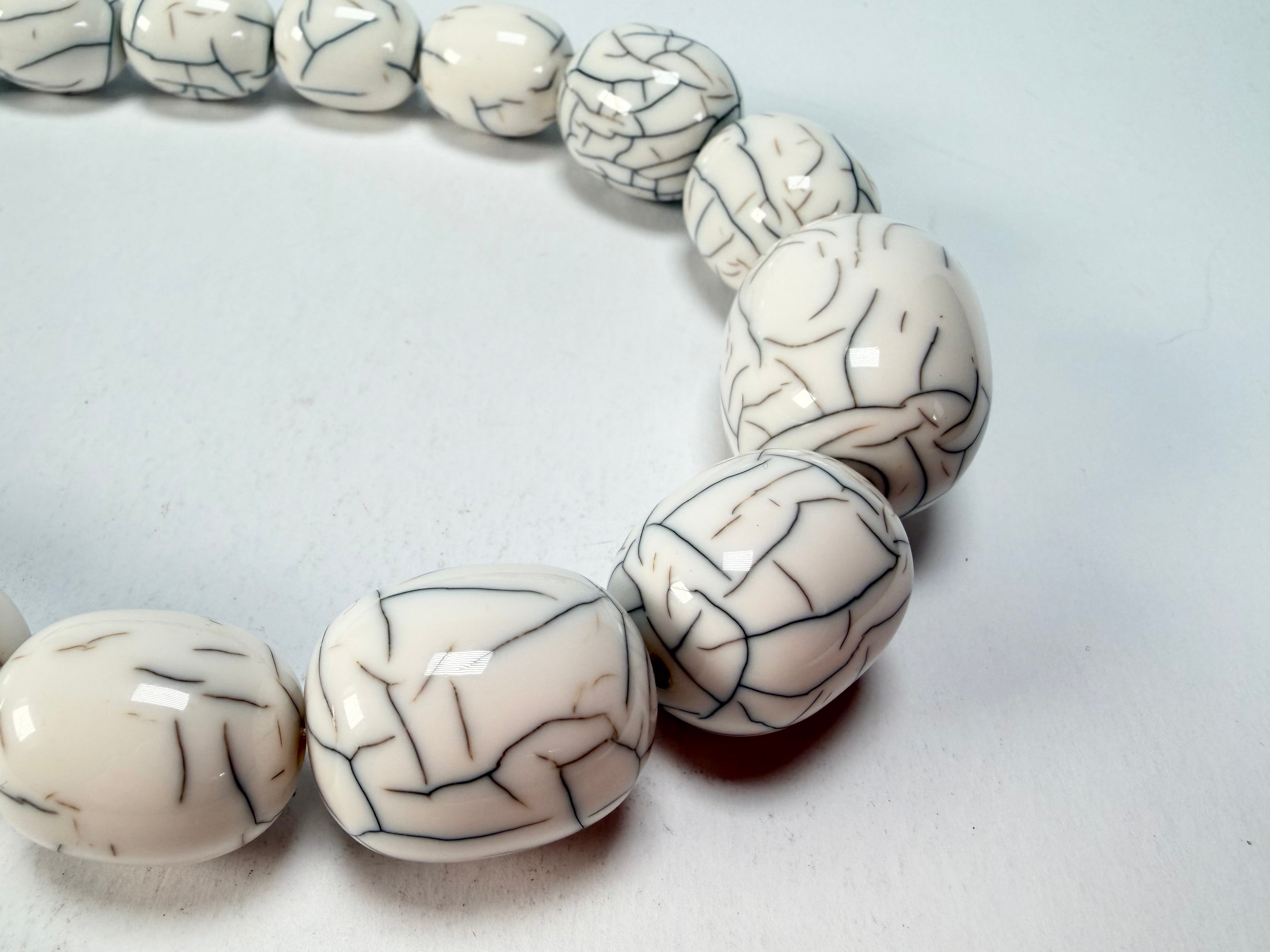 Marion Godart - Fragmental "Tonneau Roulant" Cream Resin Necklace