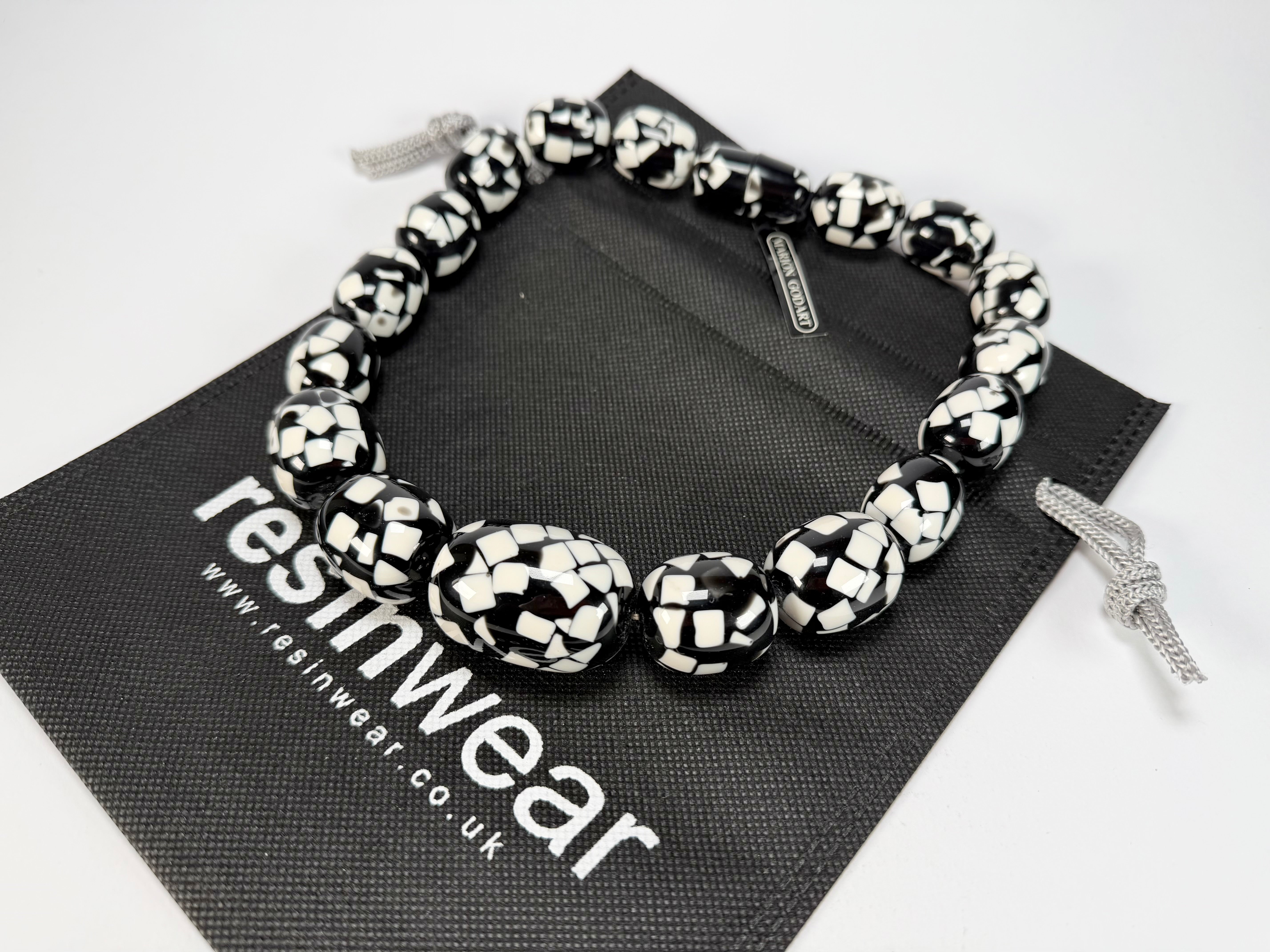 Marion Godart - Confetti "Tonneau Roulant" Black & White Resin Necklace