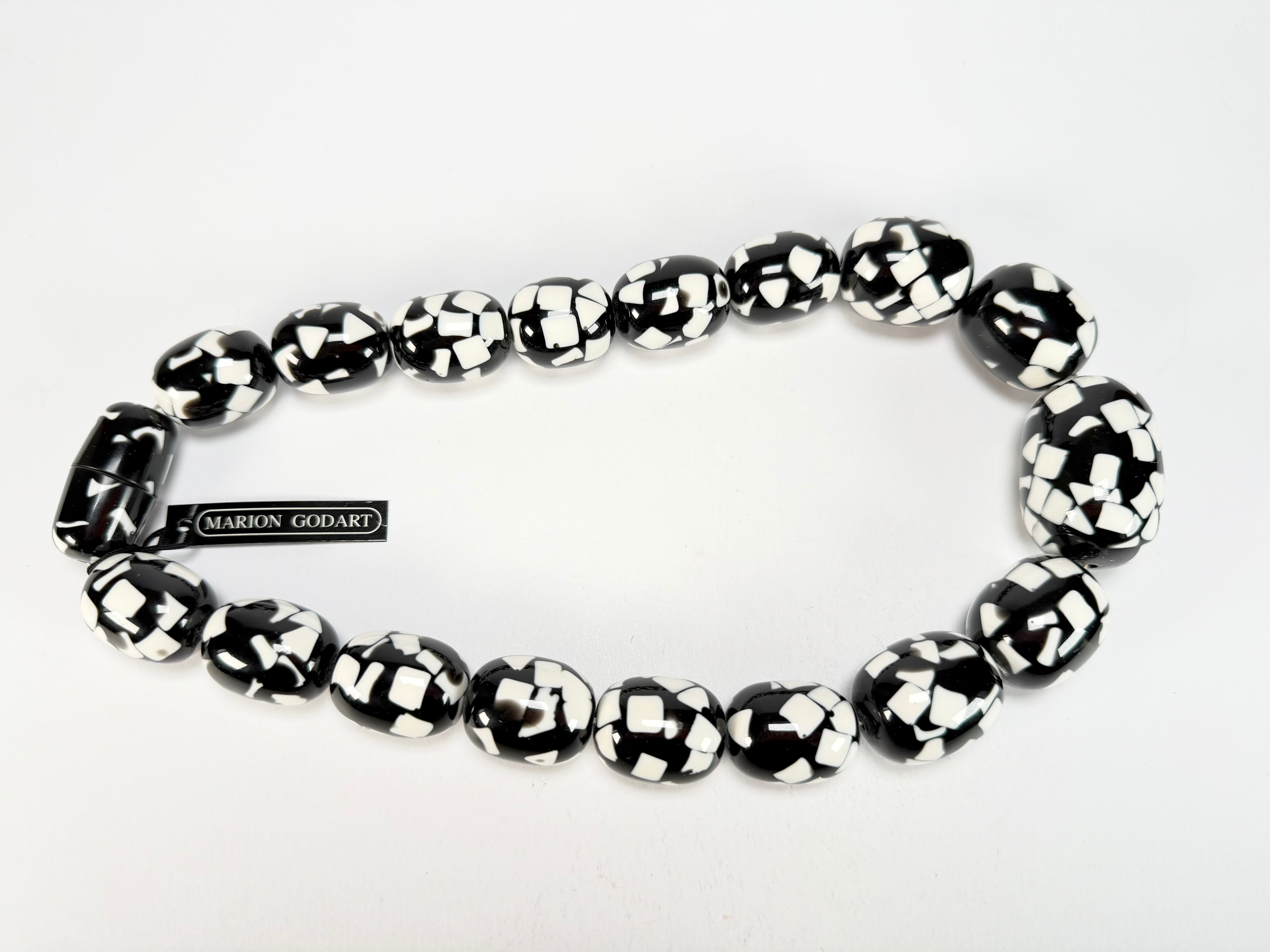Marion Godart - Confetti "Tonneau Roulant" Black & White Resin Necklace