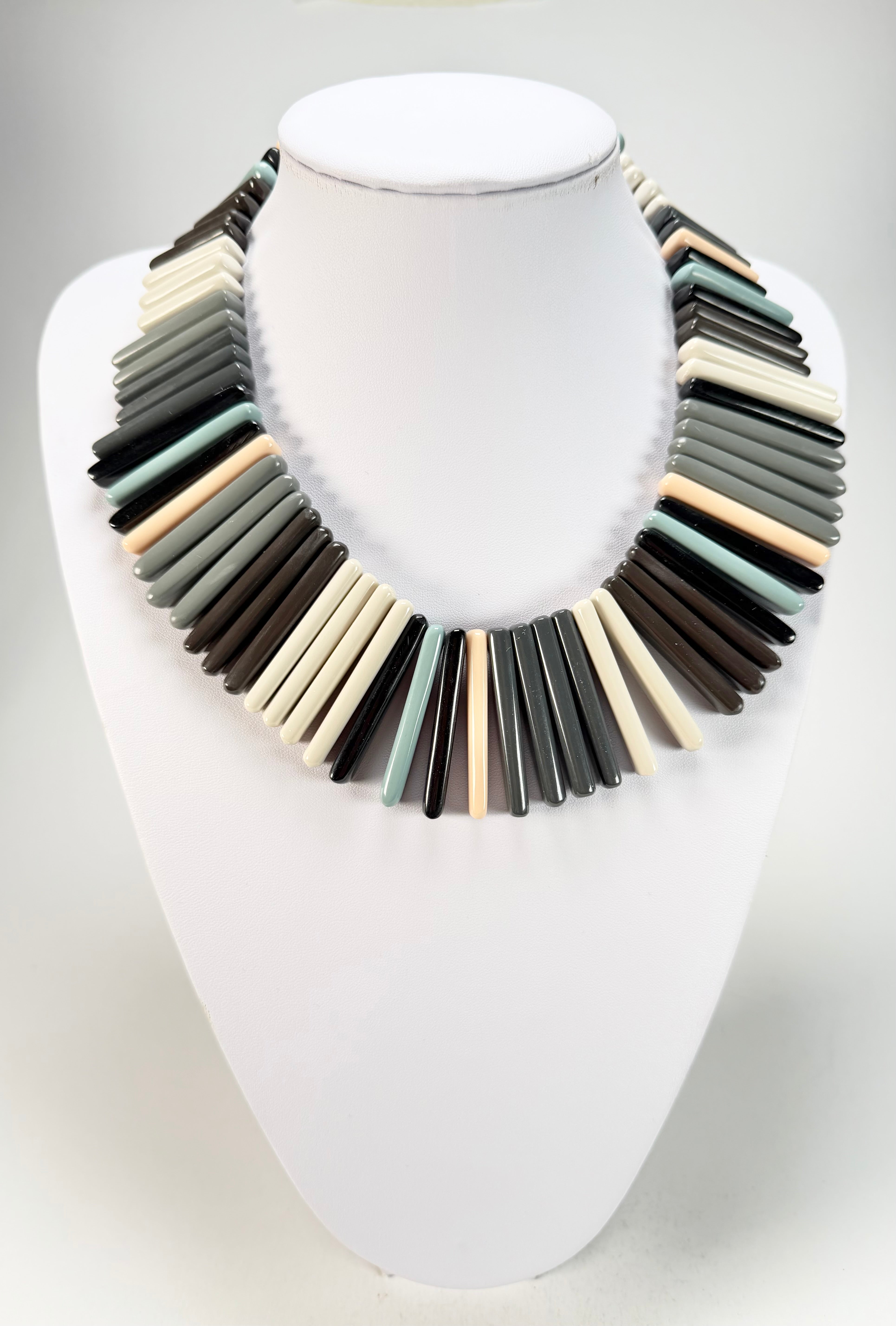 Marion Godart - Natural "Roi De La Tribu" Neutral Mix Resin Necklace