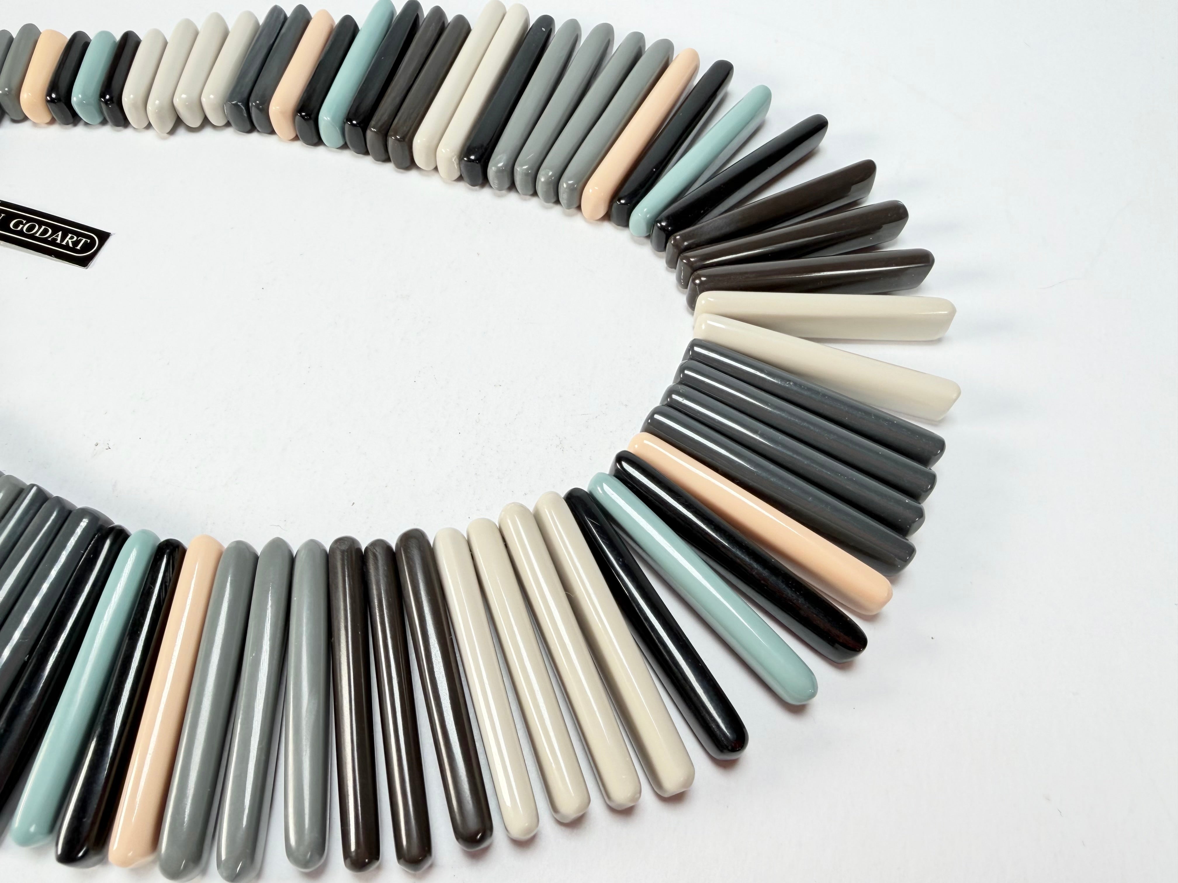 Marion Godart - Natural "Roi De La Tribu" Neutral Mix Resin Necklace