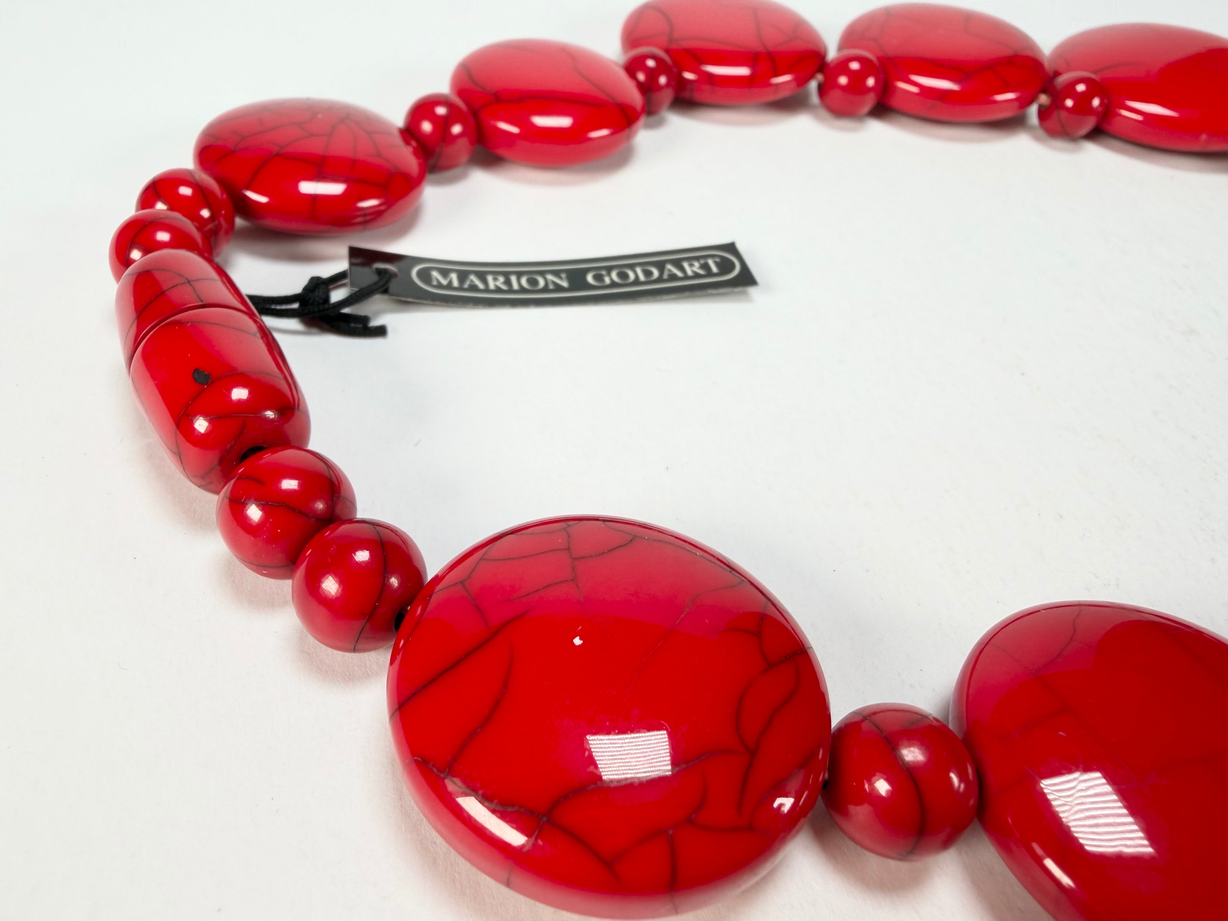 Marion Godart - Fragmental "Bouclier" Red Resin Necklace