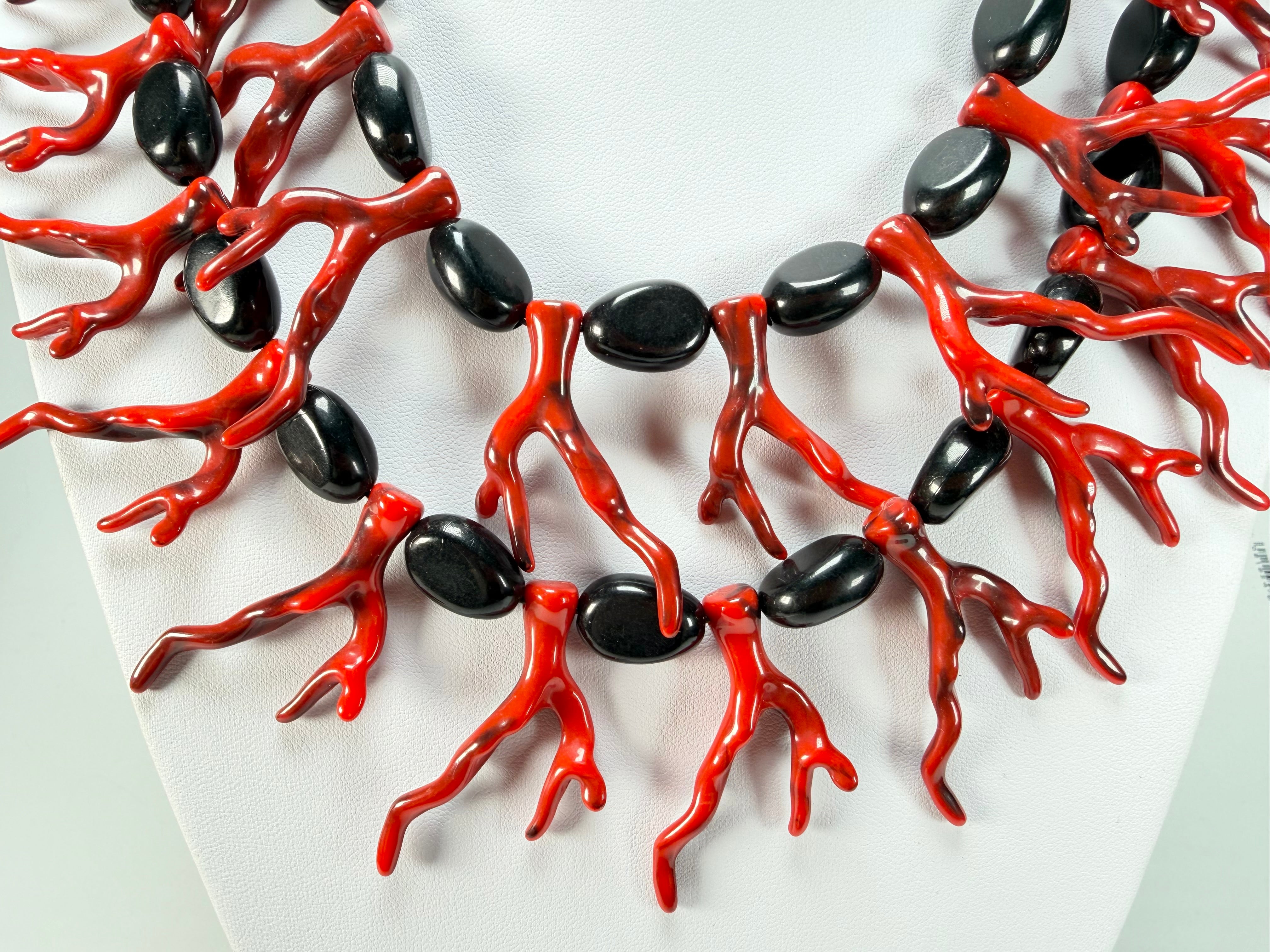 Marion Godart - Fragmental "Lave En Feu" Black & Red Resin Necklace