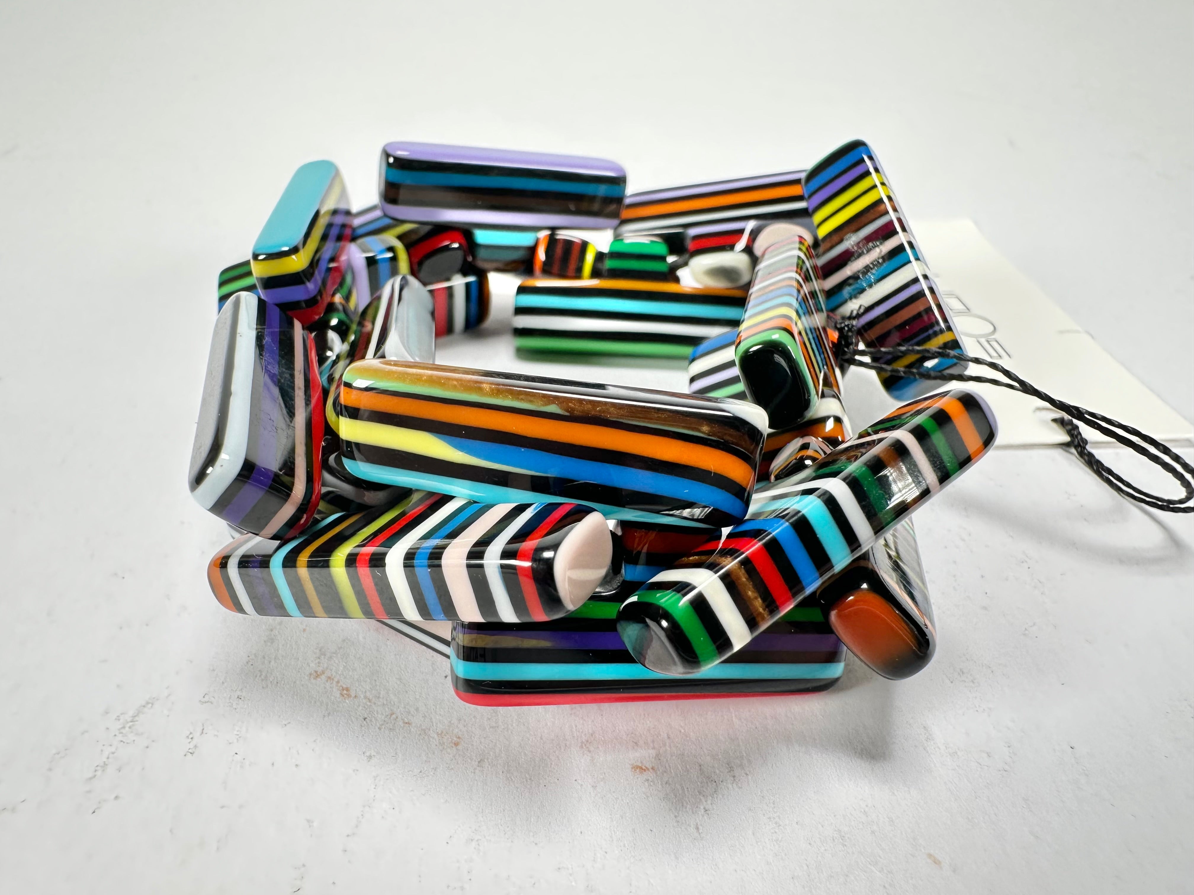 Sobral - Pop Art Noite "1WJP" Elasticated Resin Bracelet ( 003882 )