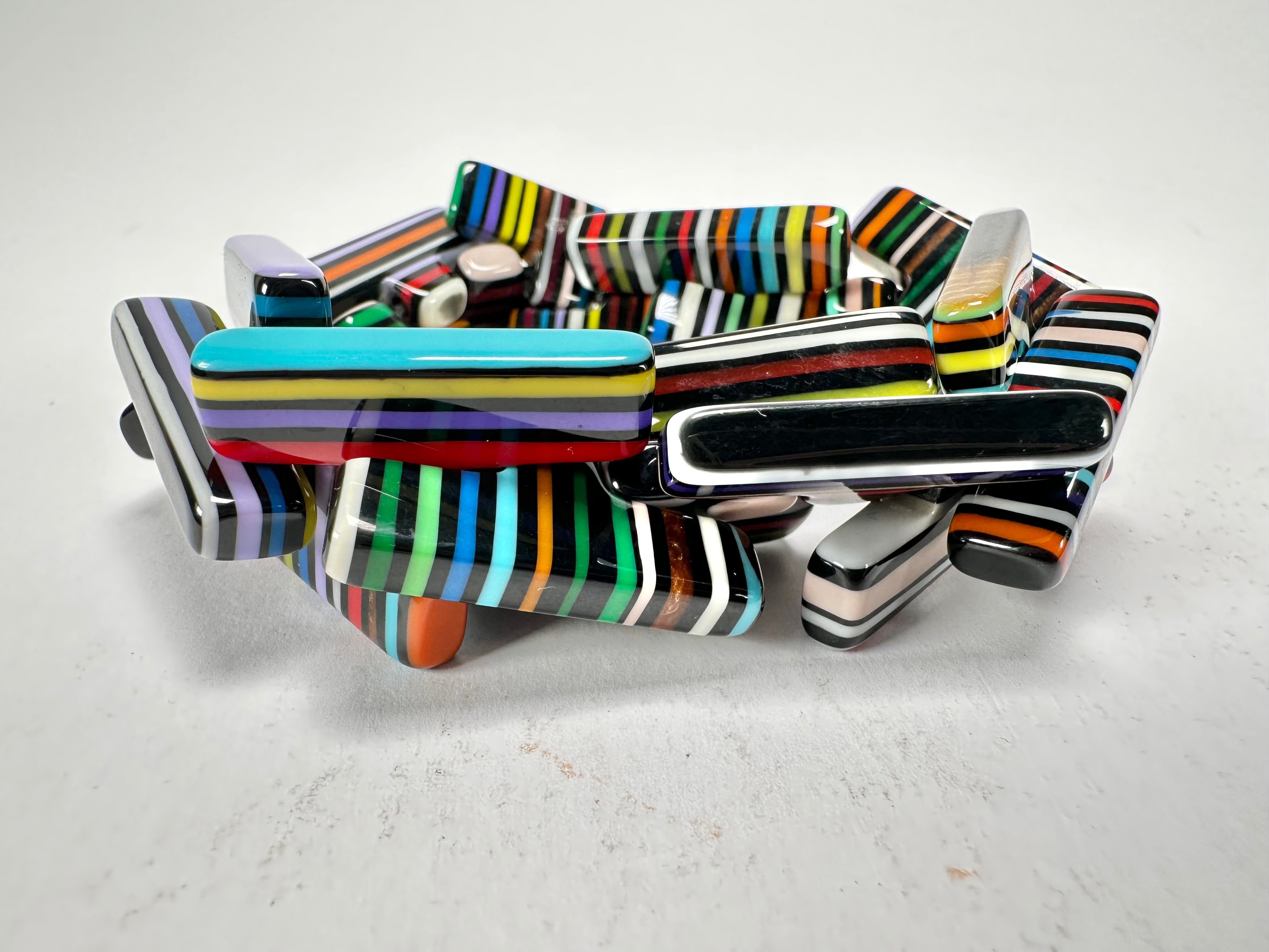 Sobral - Pop Art Noite "1WJP" Elasticated Resin Bracelet ( 003882 )