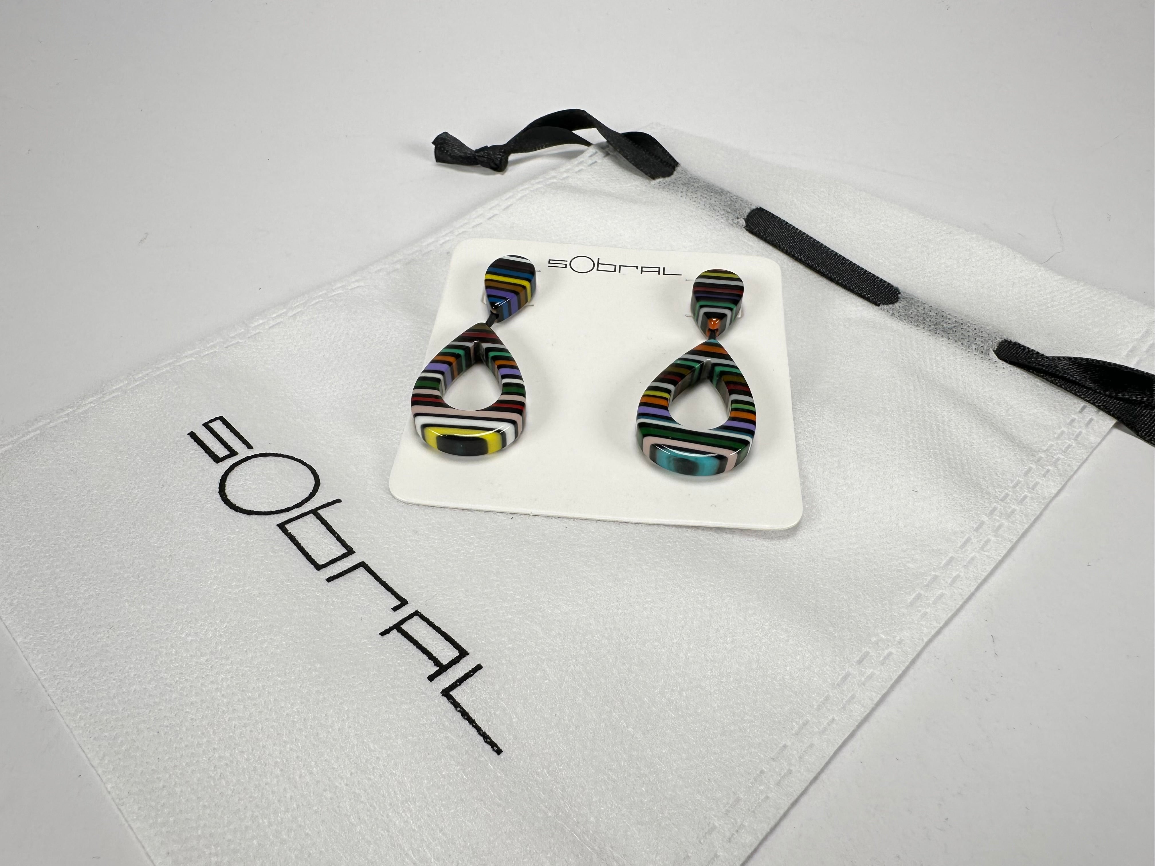 Sobral - Pop Art Noite "Tata" Resin Earrings ( 005415 )