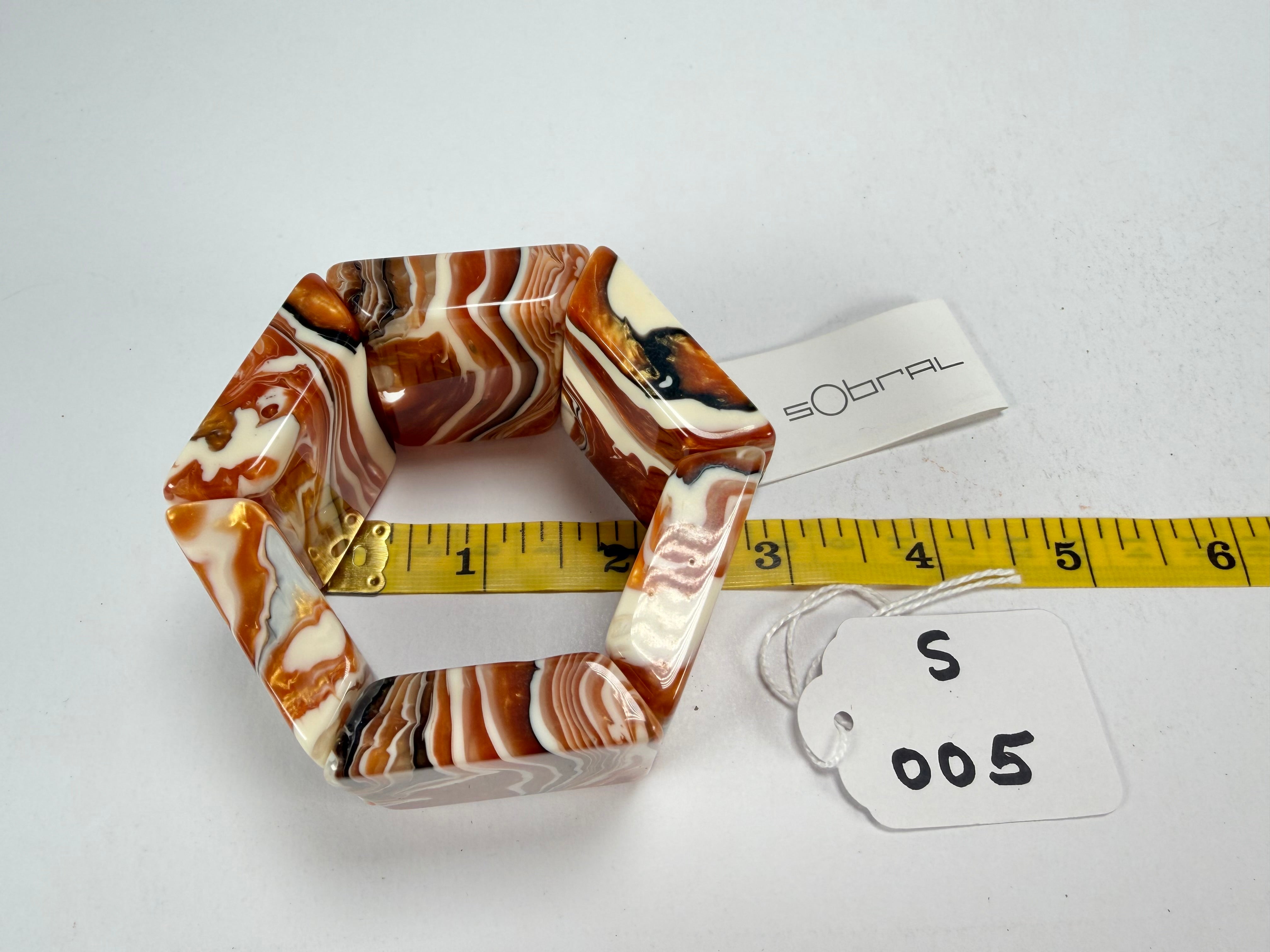 Sobral - Carmelo "Mery" Onda Creme Resin Bracelet ( 004575 )