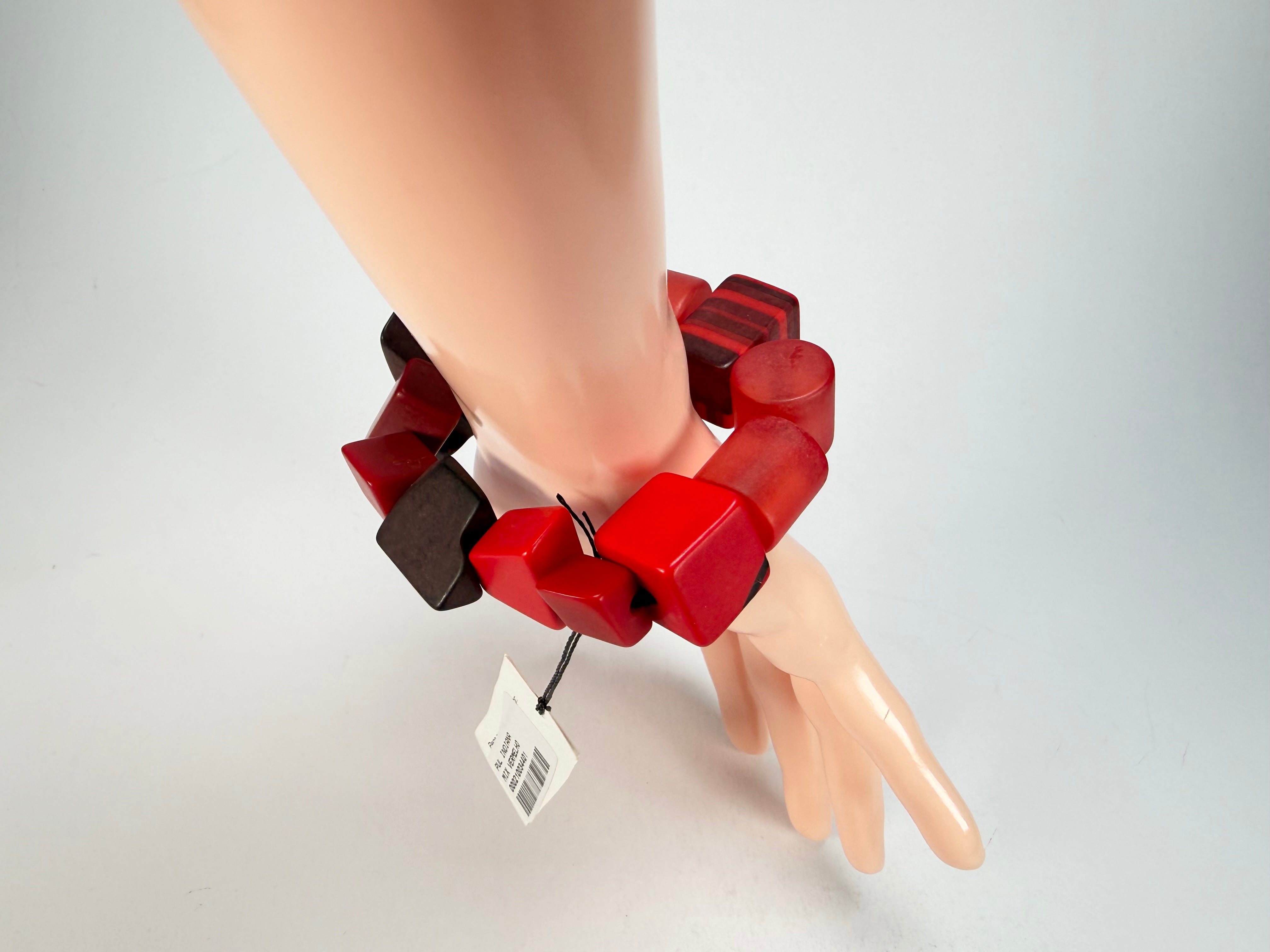 Sobral - Indiana "Vermelho" Red Mix Elasticated Resin Bracelet ( 000210 )