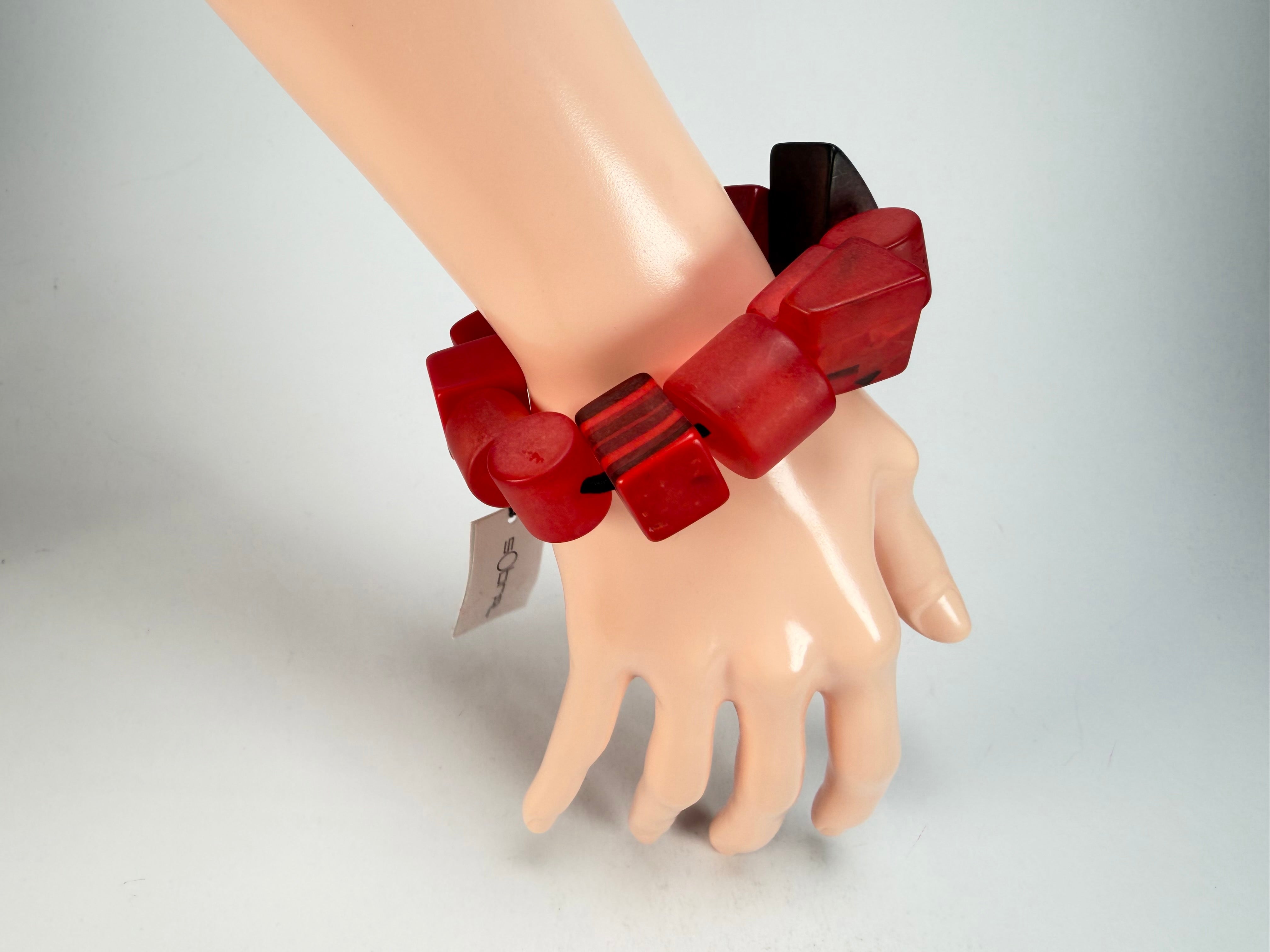Sobral - Indiana "Vermelho" Red Mix Elasticated Resin Bracelet ( 000210 )