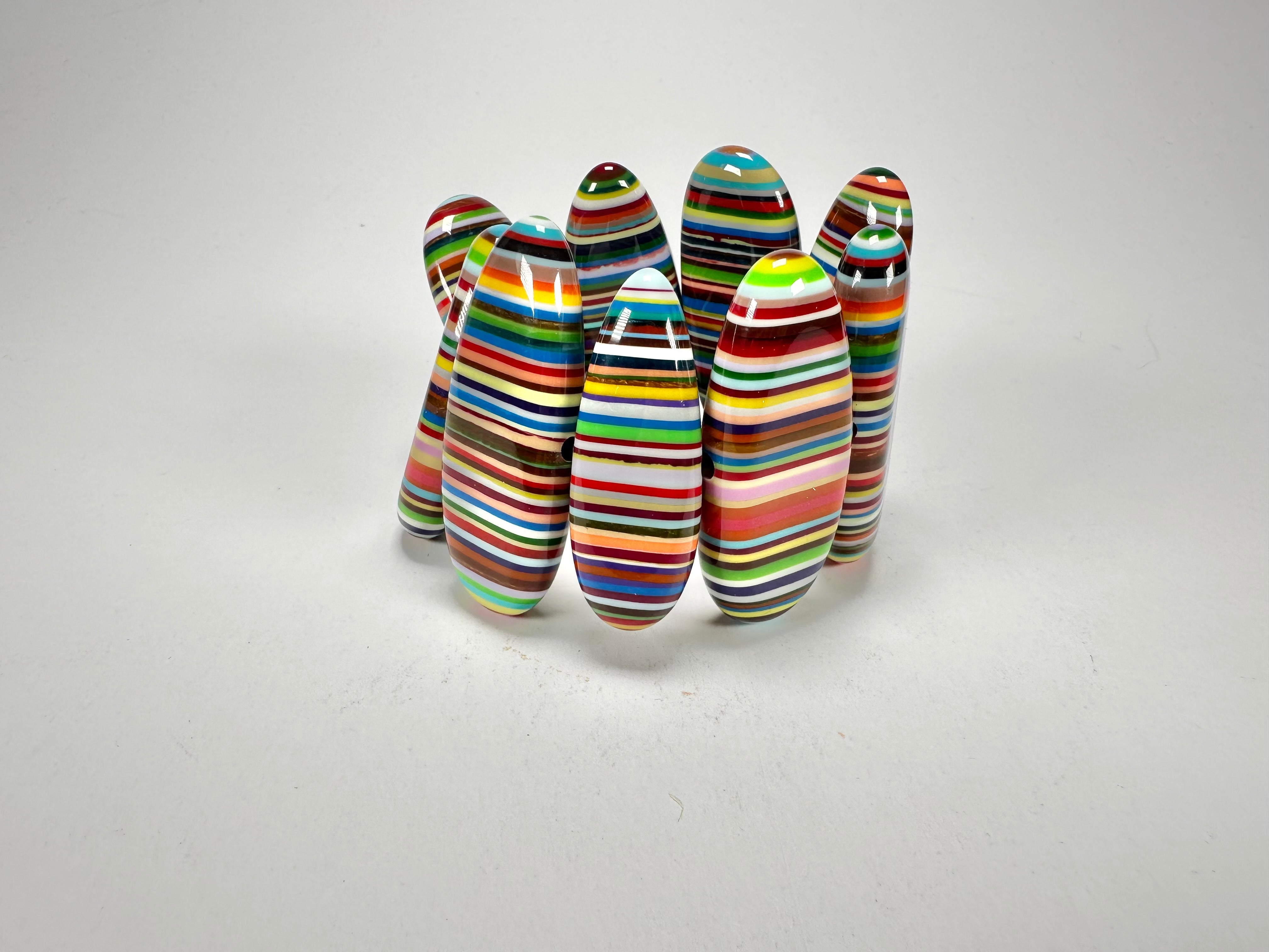 Sobral - Pop Art "Pipe" Elasticated Resin Bracelet ( 005424 )