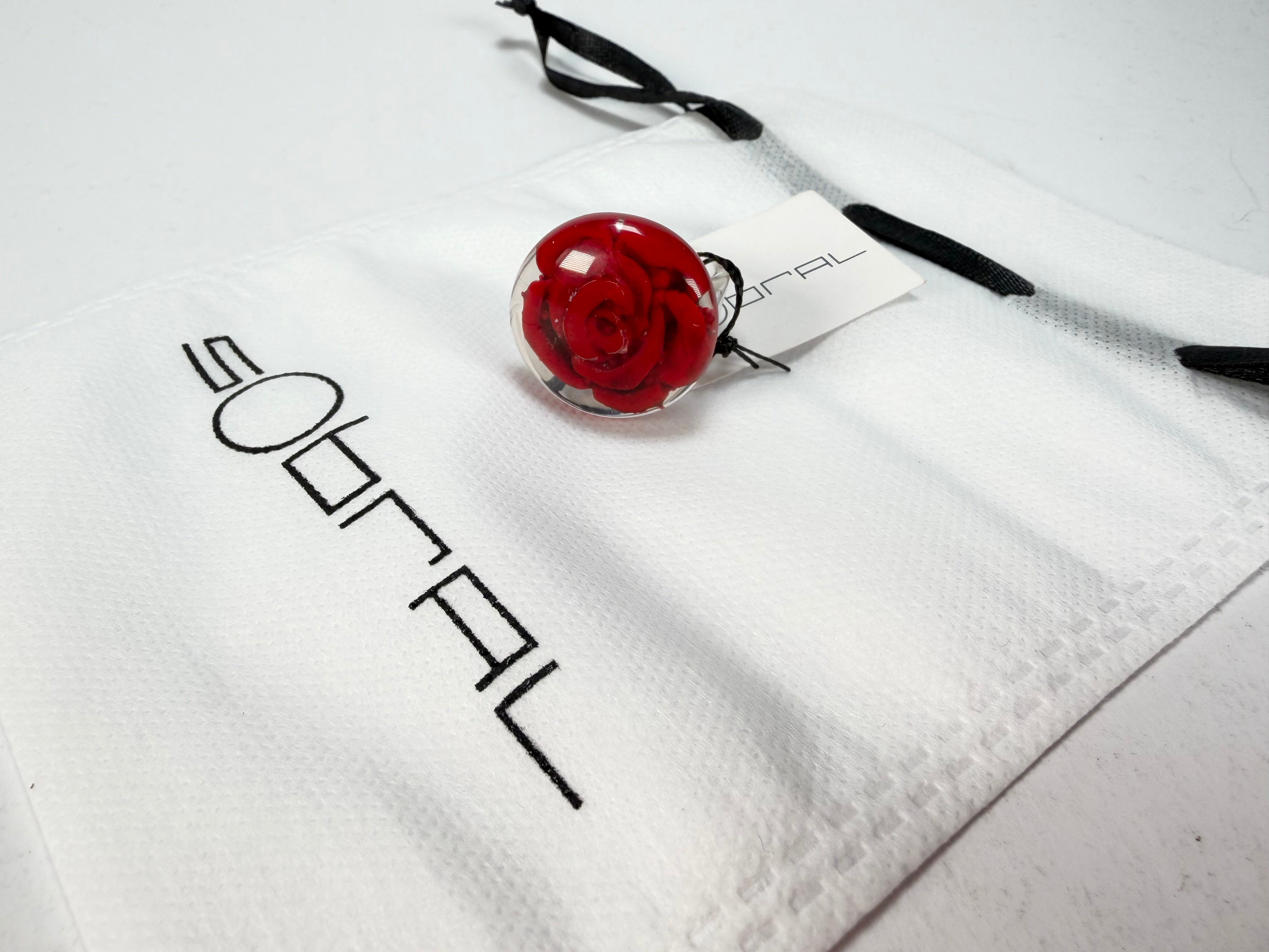 Sobral - Roses "Dukat" Resin Ring ( 004562 ) - Size UK P / US 7.5