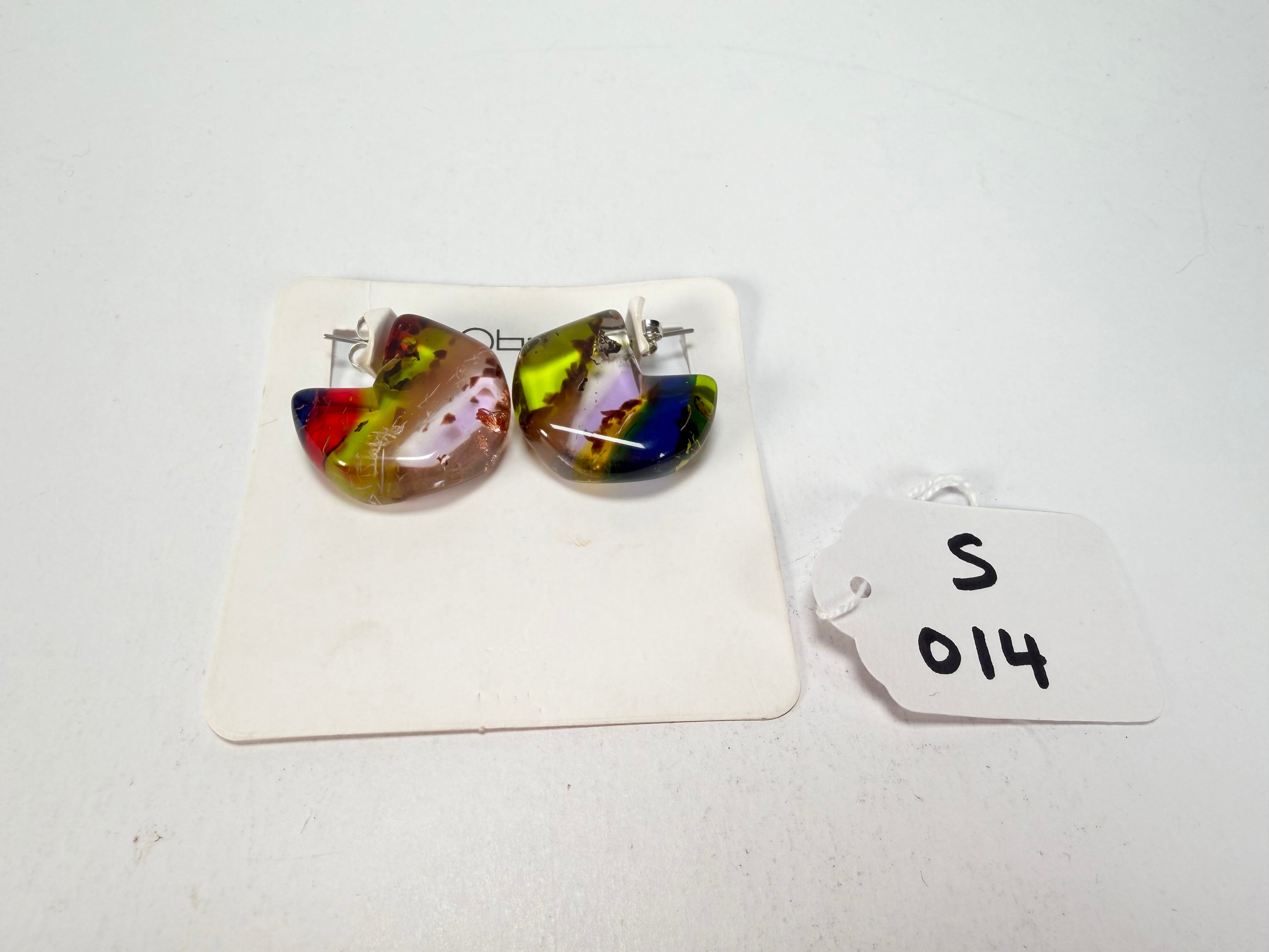 Sobral - Sobralita "Argola Itaúna" Resin Earrings ( 005379 )