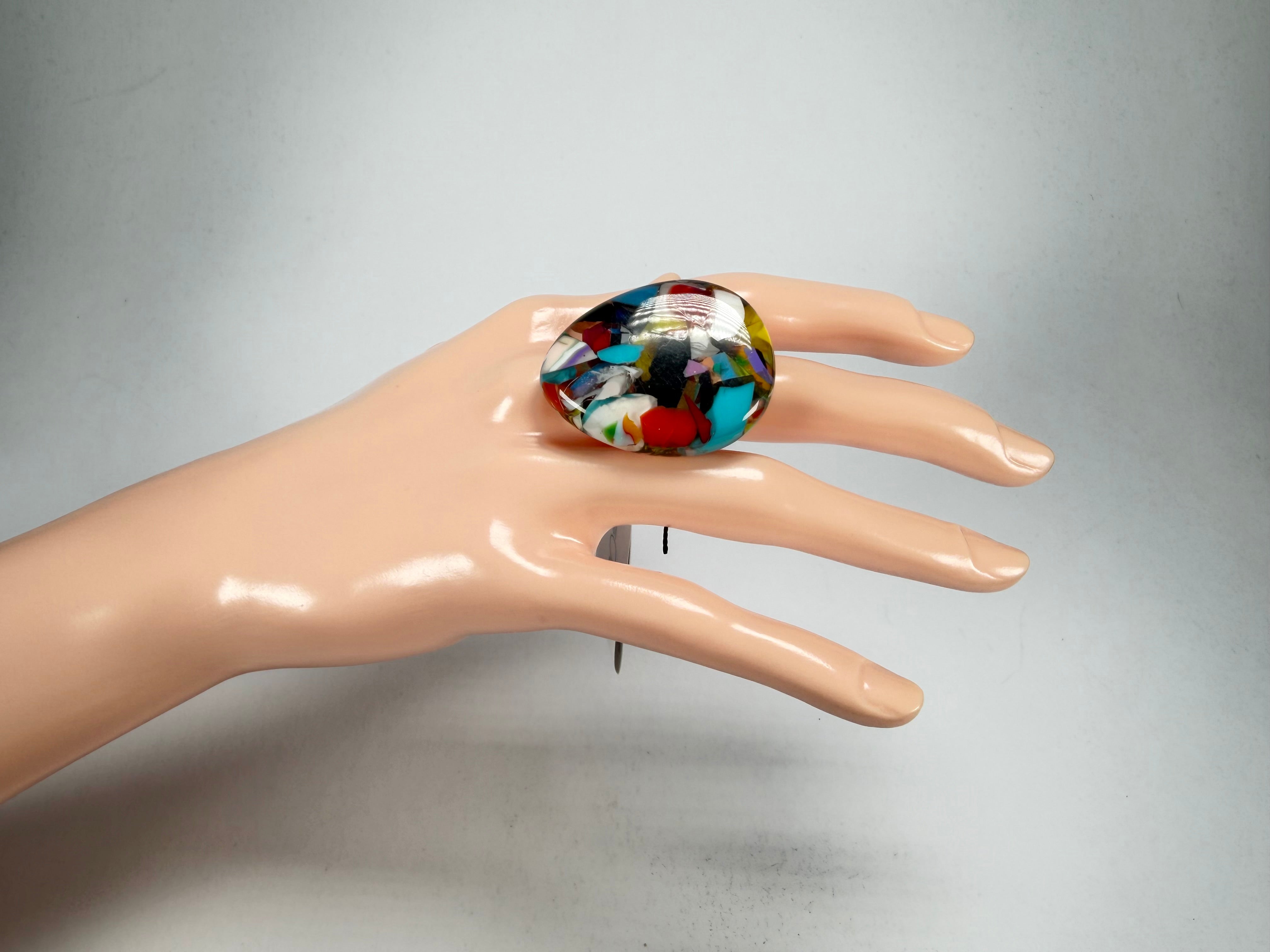 Sobral - Caillou Cristal "Poesia" Resin Ring ( 003597 ) - Size UK N / US 7