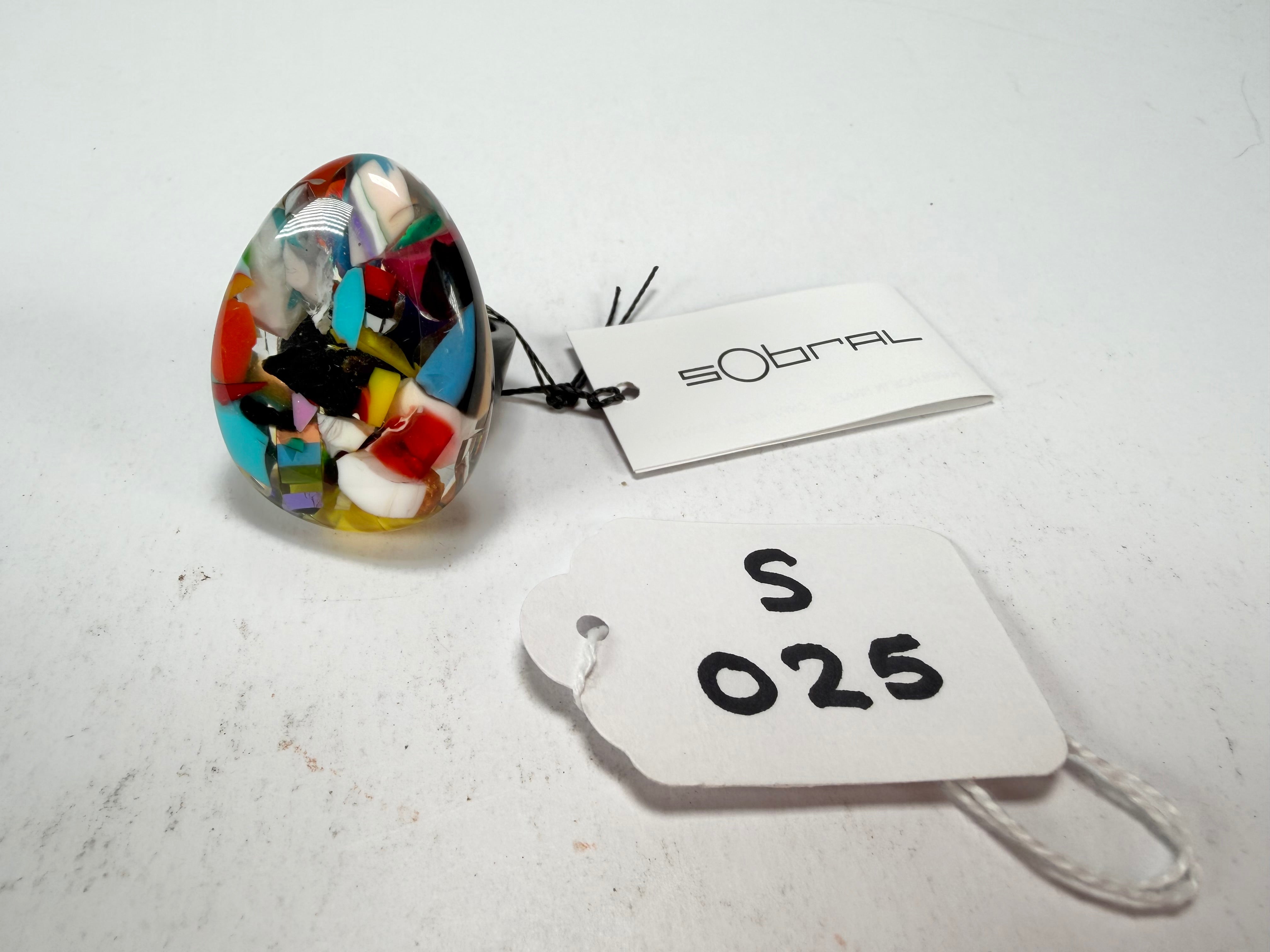 Sobral - Caillou Cristal "Poesia" Resin Ring ( 003597 ) - Size UK N / US 7