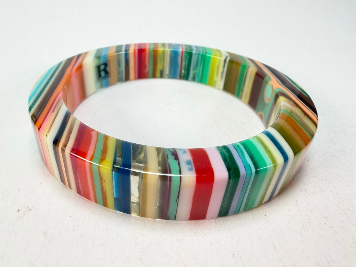 R Sobral - Liquorice Pop Art Solid Retro Resin Bangle ( * Rare * )