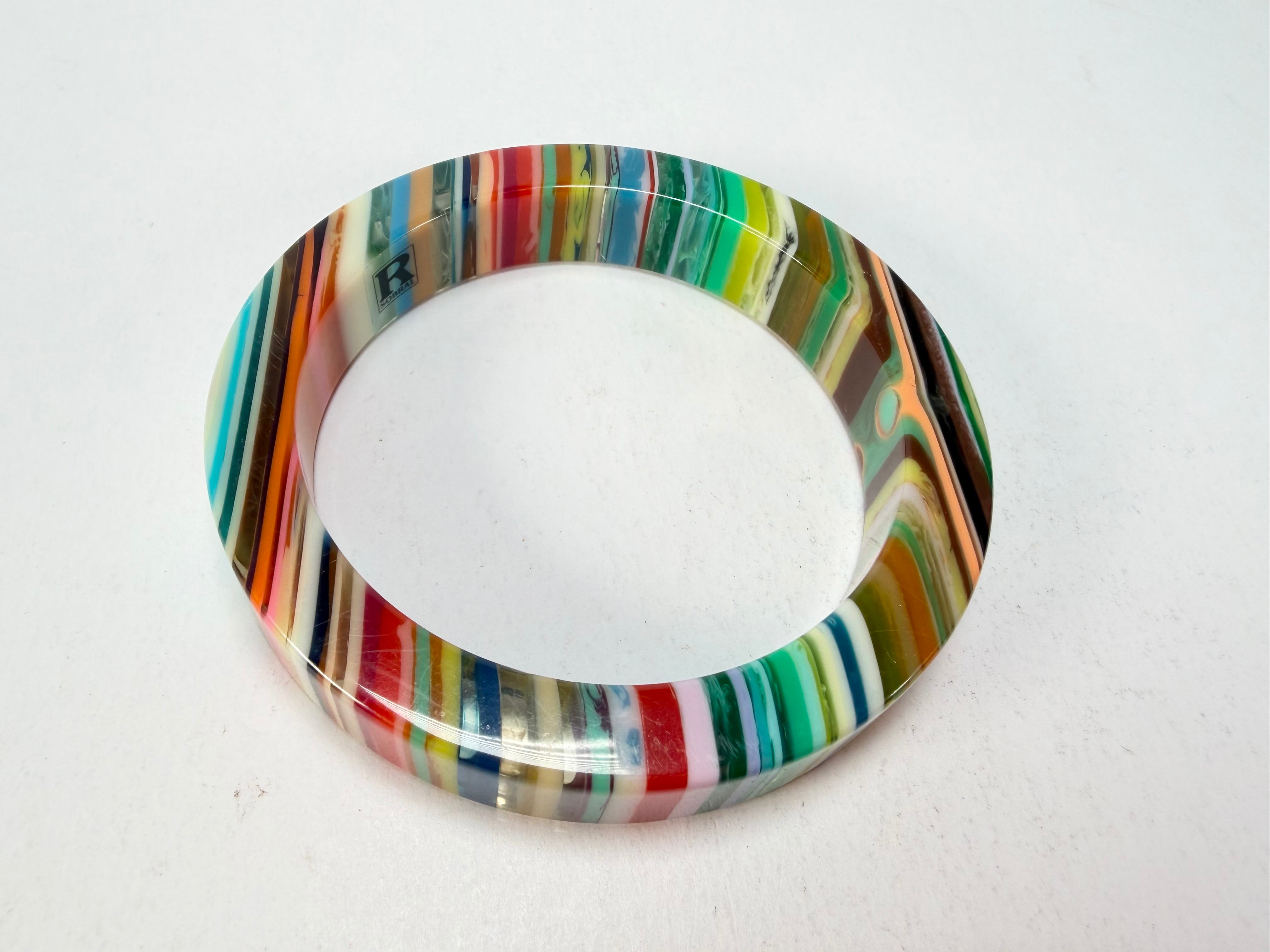 R Sobral - Liquorice Pop Art Solid Retro Resin Bangle ( * Rare * )