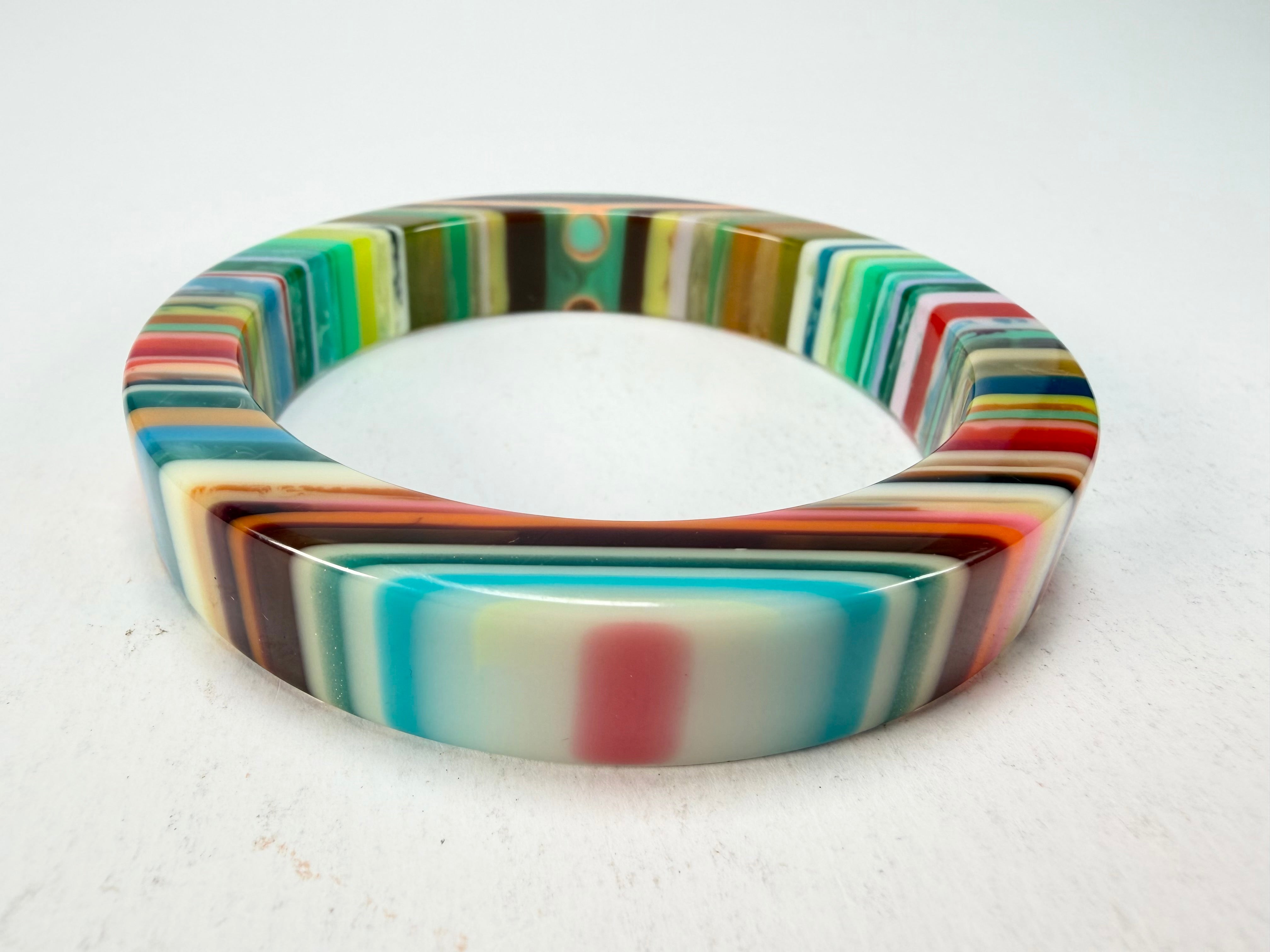 R Sobral - Liquorice Pop Art Solid Retro Resin Bangle ( * Rare * )