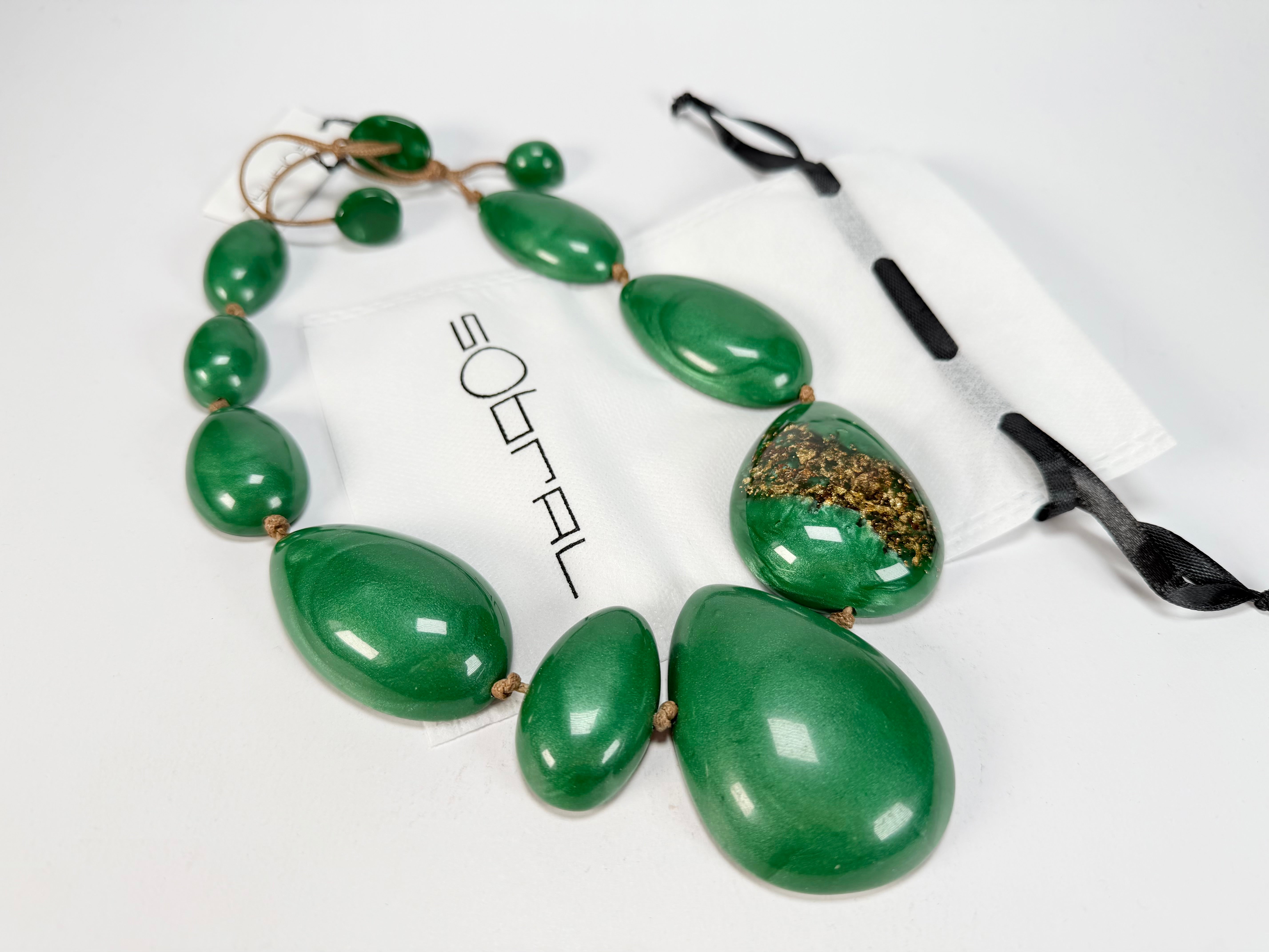 Sobral - Metalique Orlando "Elen" Green Resin Necklace ( 005411 )