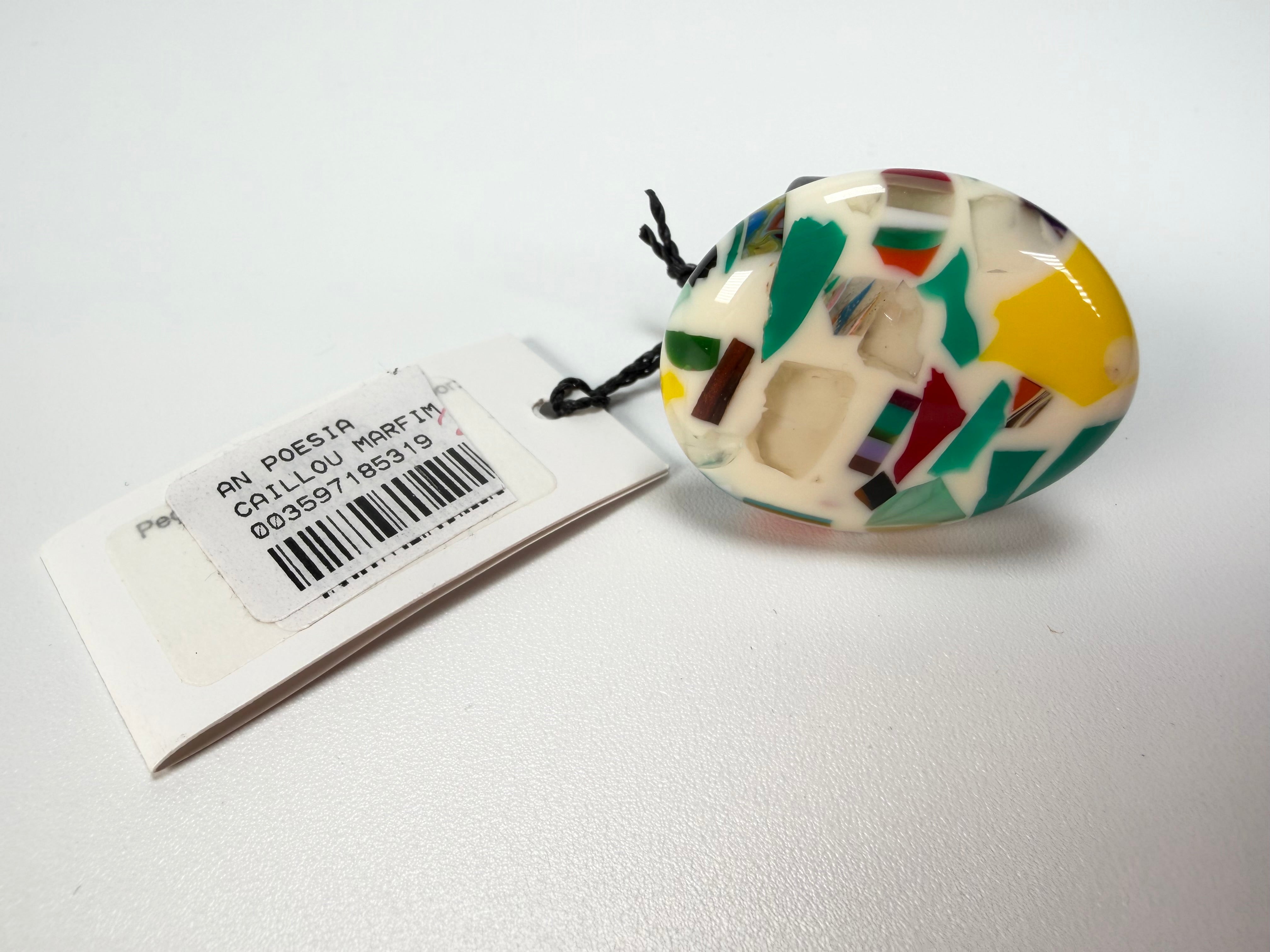 Sobral - Caillou Marfim "Poesia" Resin Ring ( 003597 ) - Size UK S / US 9