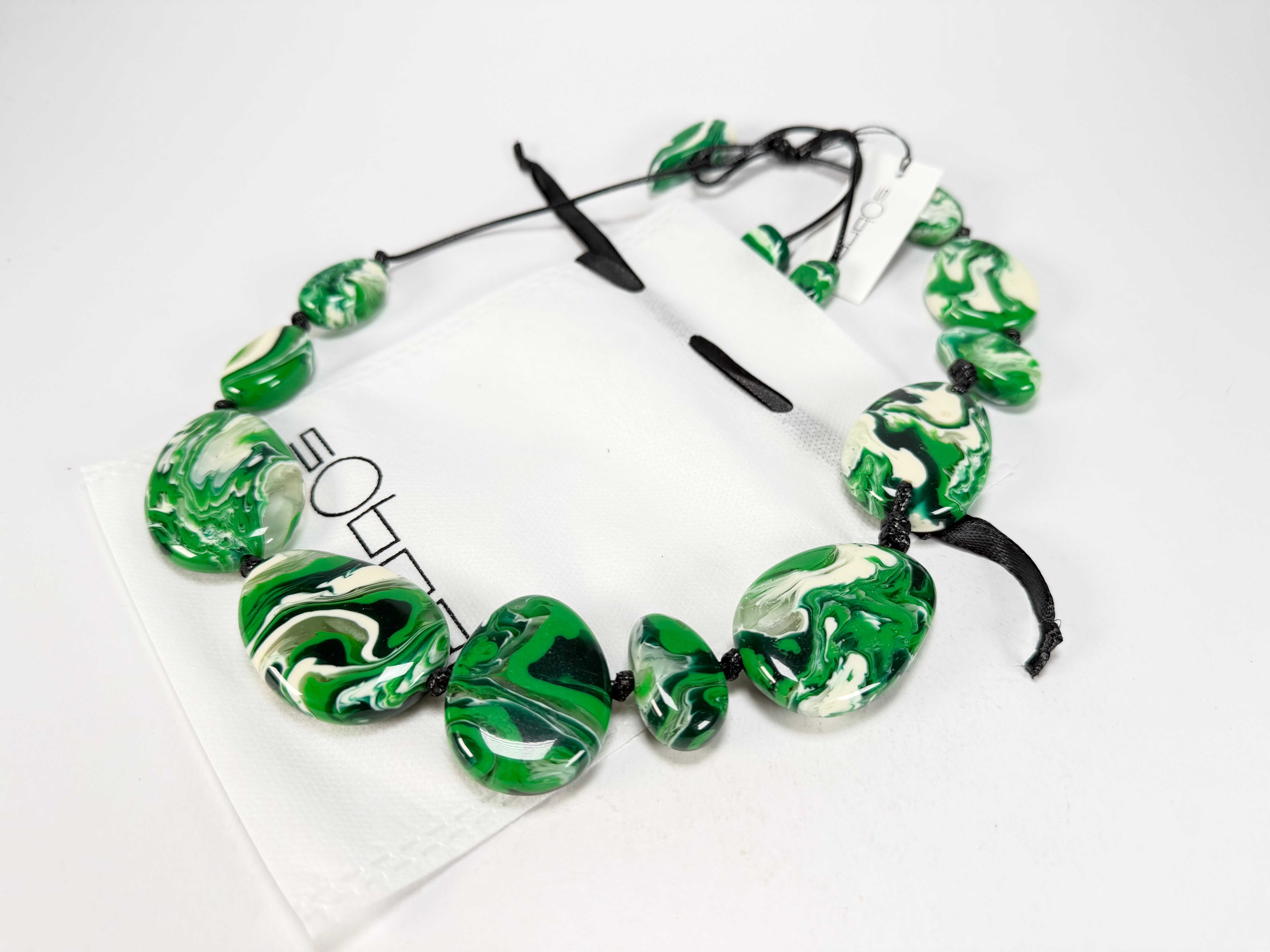 Sobral - Onda Verde "Onda Lisi" Green Resin Necklace ( 004578 )