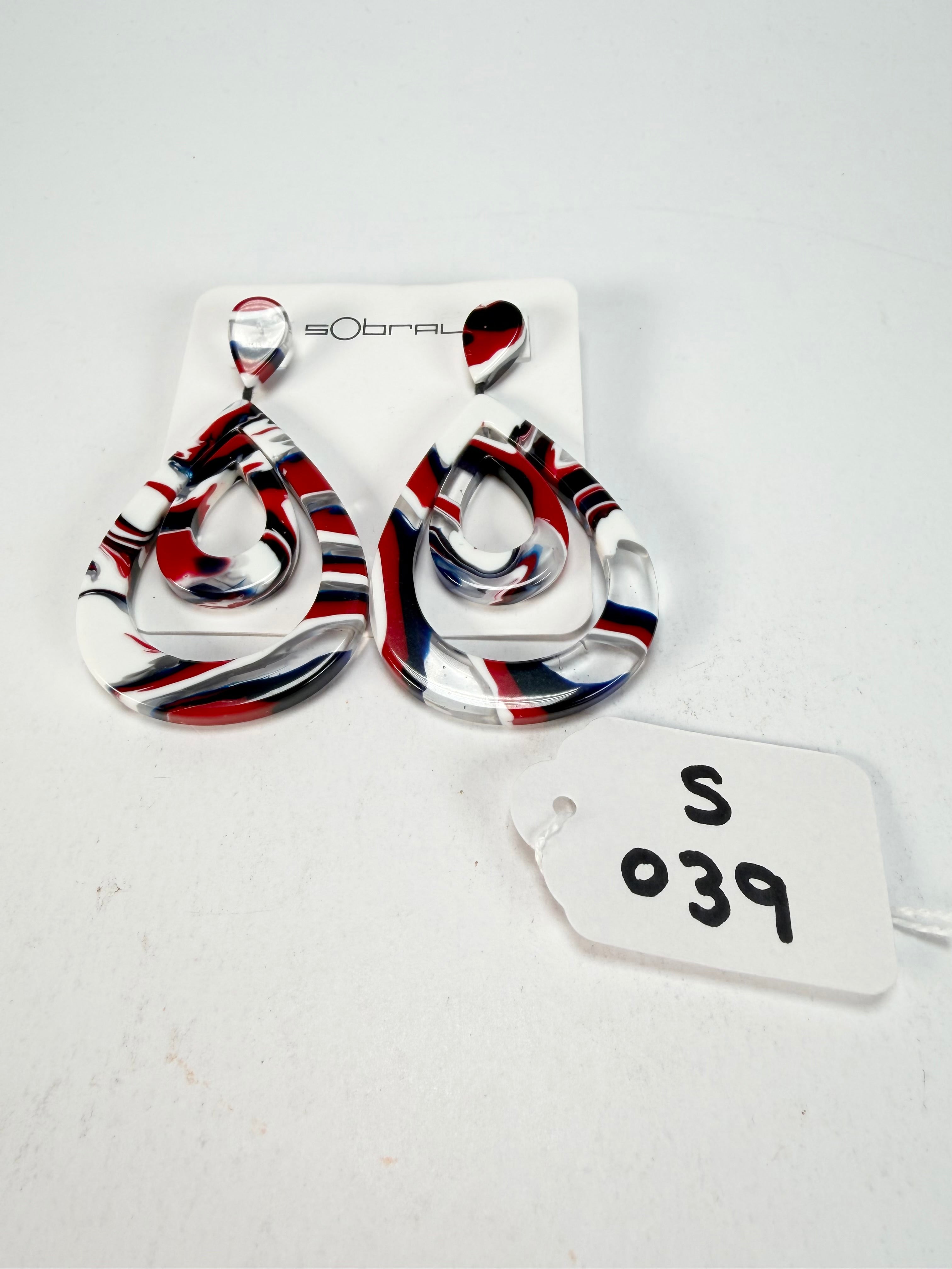 Sobral - Marianne "Sueli" Resin Earrings ( 005365 )