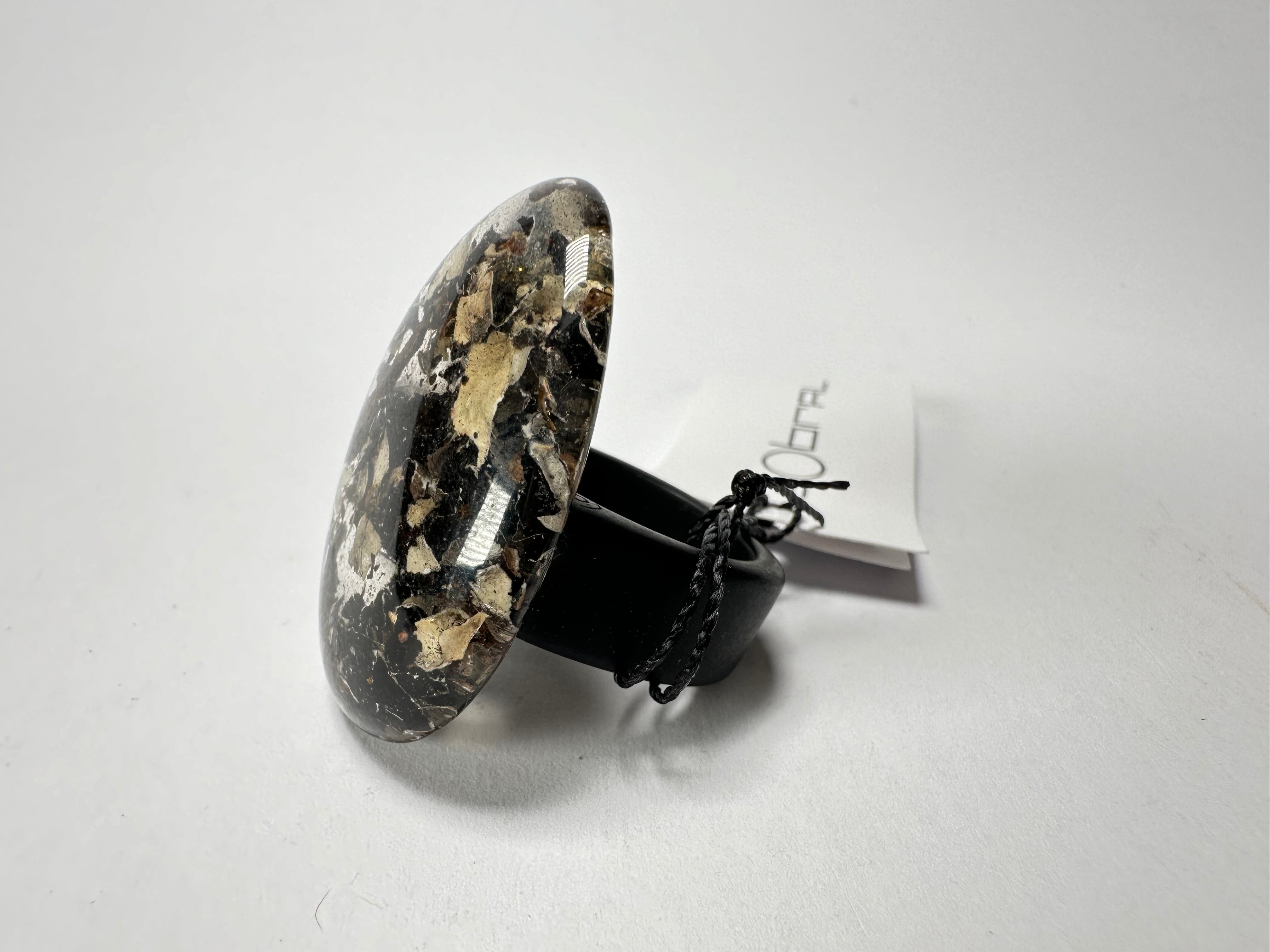 Sobral - Seweed "Poesia Efeito" Resin Ring ( 003597 ) - Size UK S / US 9