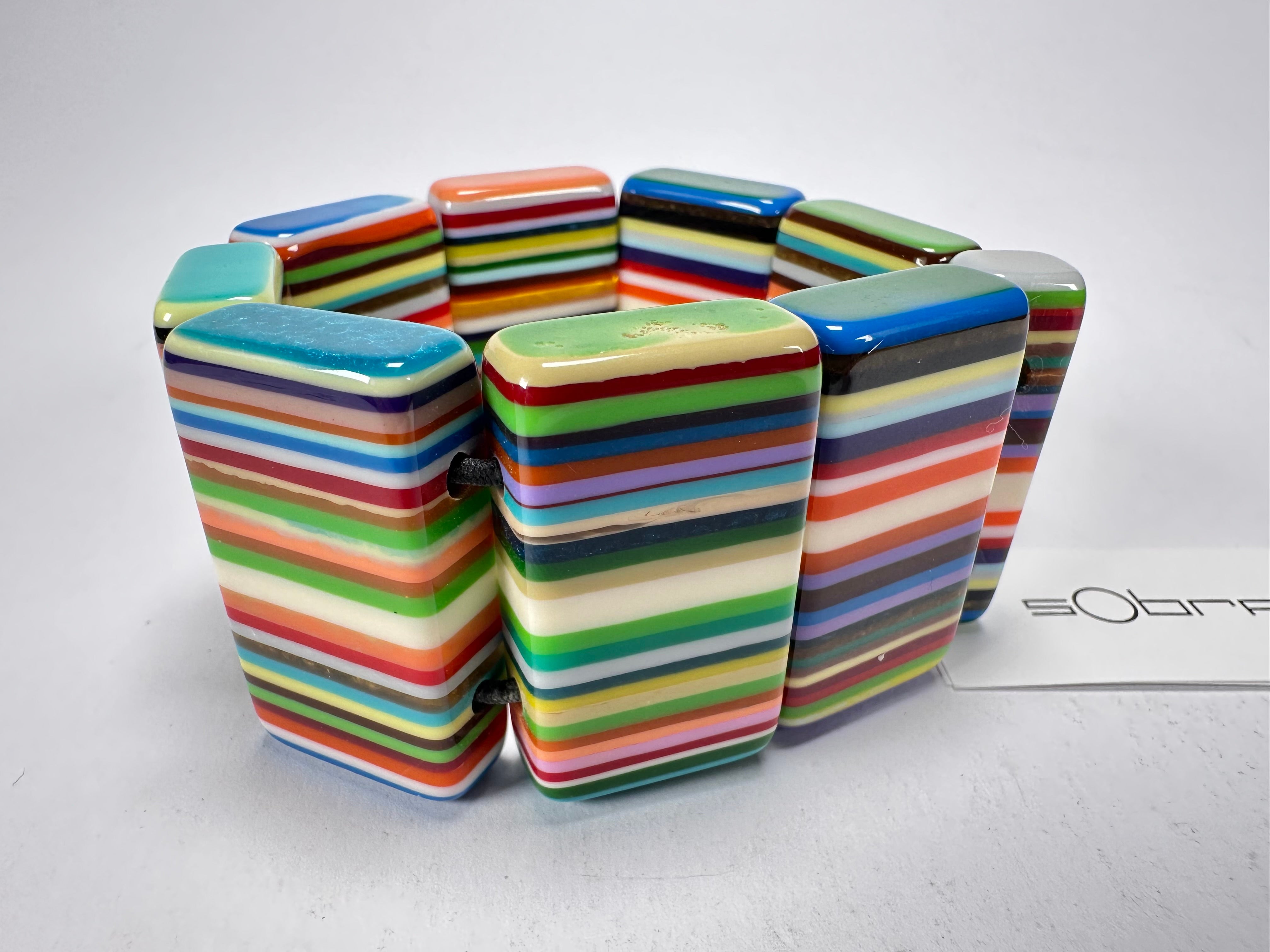 Sobral - Pop Art "8 pçs 1/2" Elasticated Resin Bracelet ( 000376 )